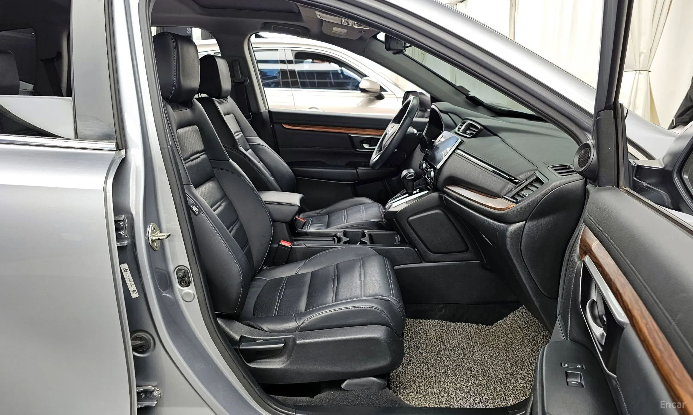 Honda CR-V 5th generation превью 11