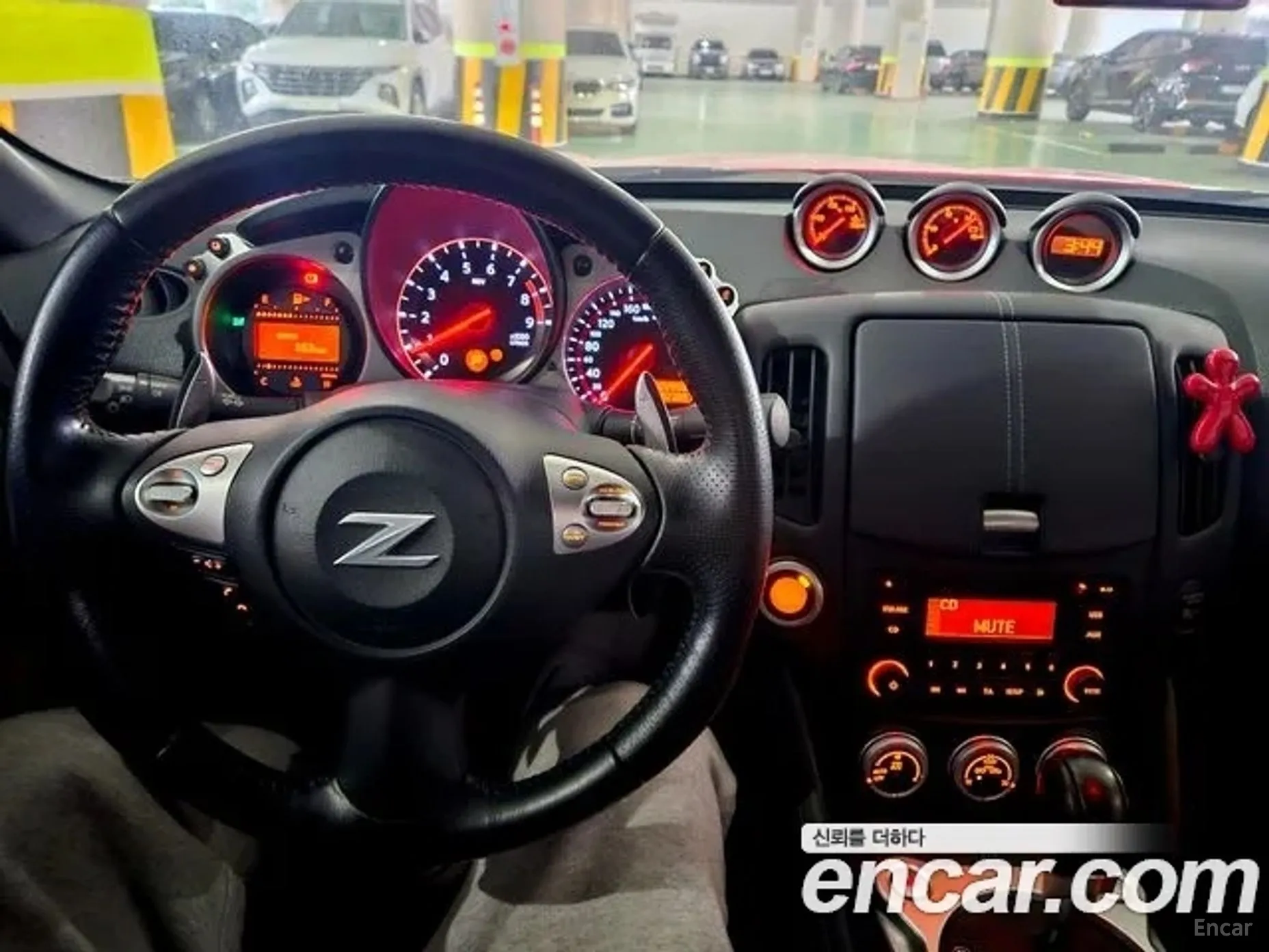 Nissan 370Z превью 12