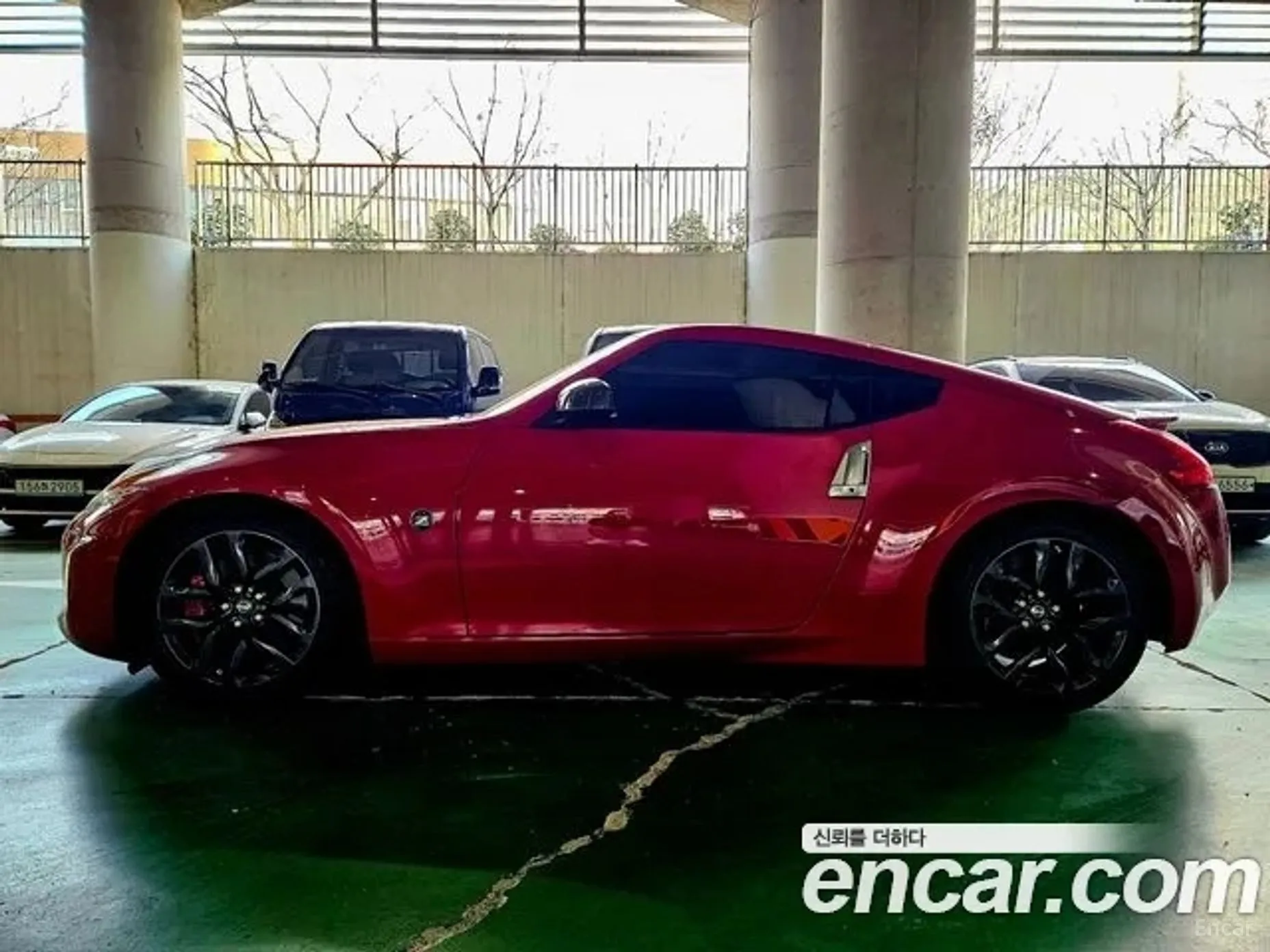 Nissan 370Z превью 4
