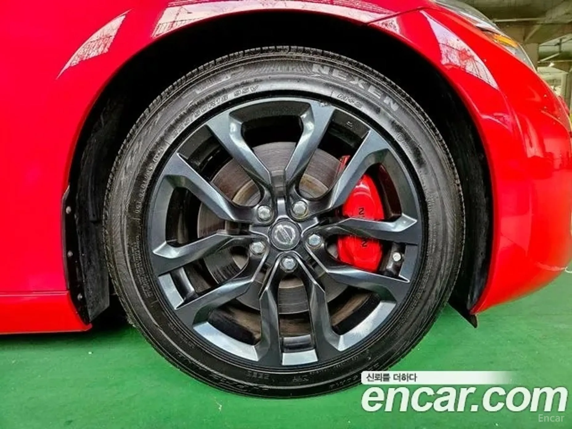 Nissan 370Z превью 6
