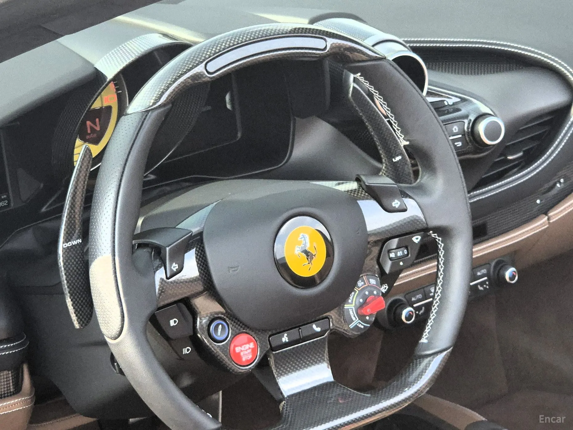 Ferrari F8 Spider превью 16