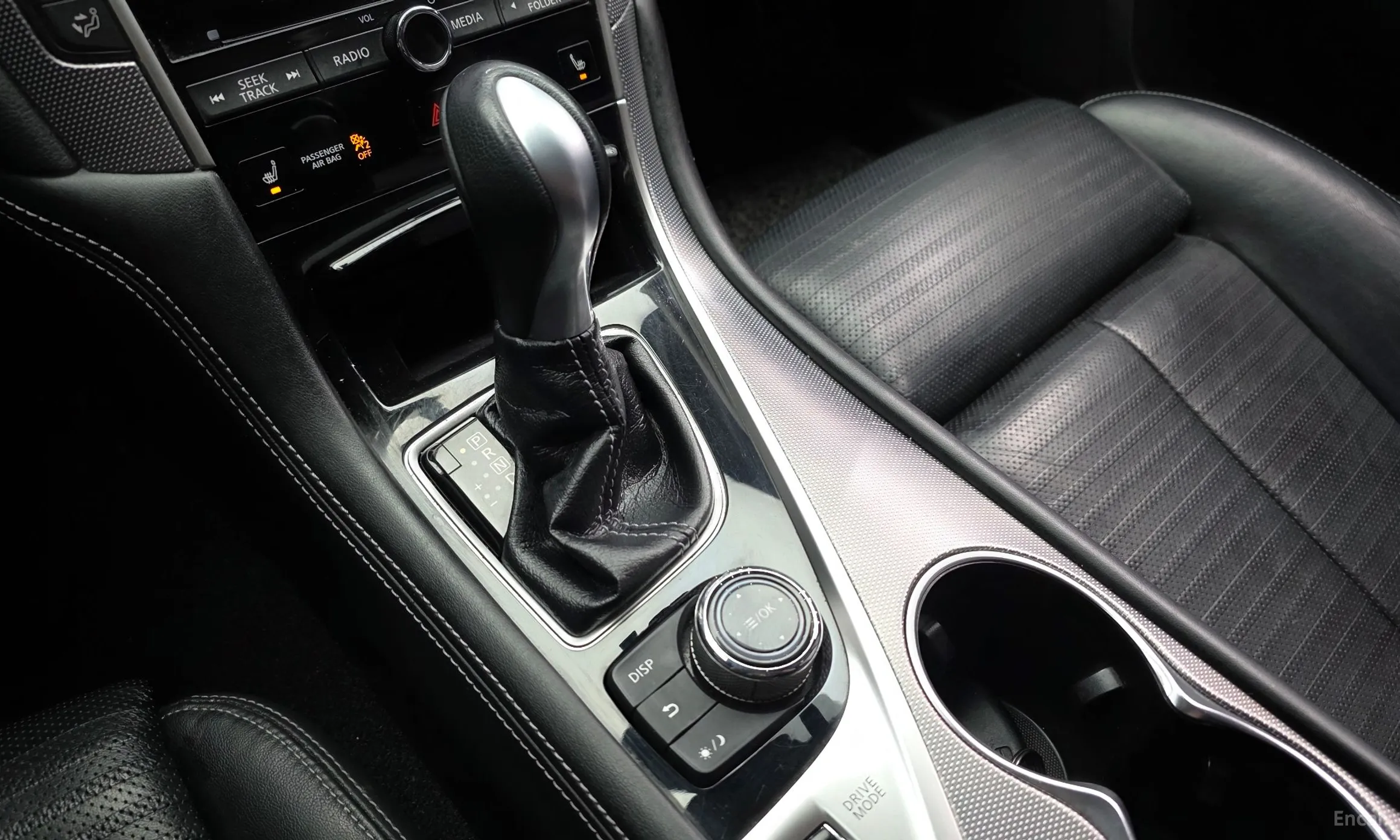 Infiniti Q50 превью 9