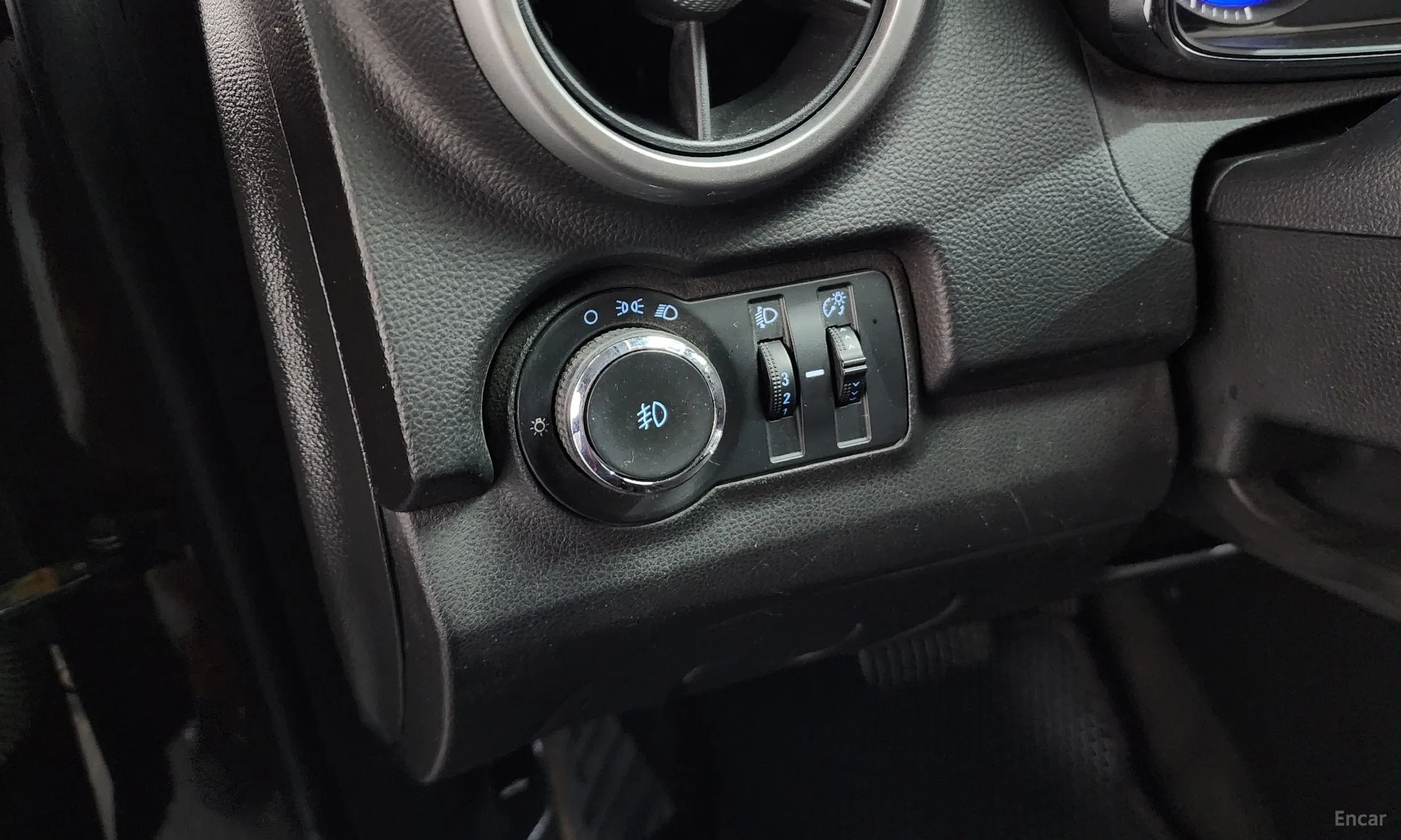 Chevrolet (GM Daewoo) Trax превью 15