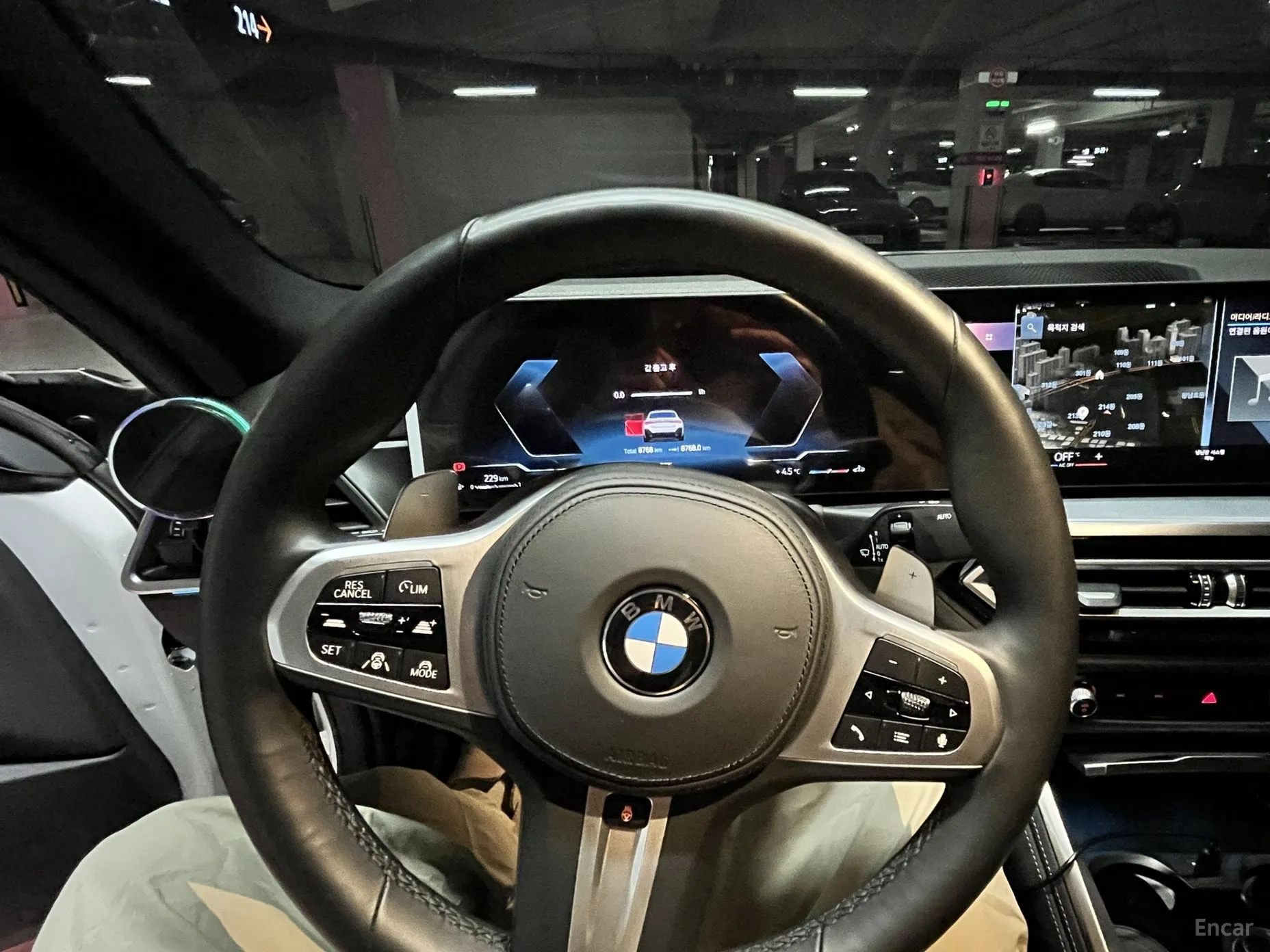 BMW Series 4 (G22) превью 10