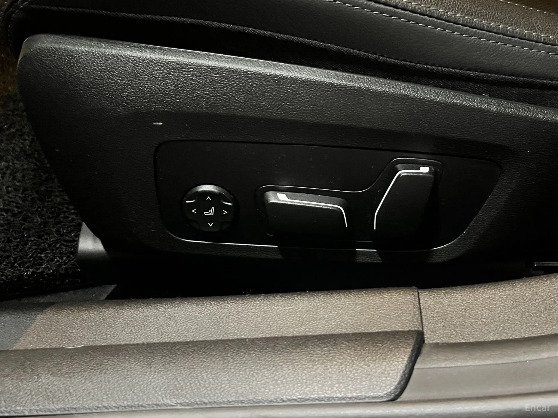 BMW Series 4 (G22) превью 16