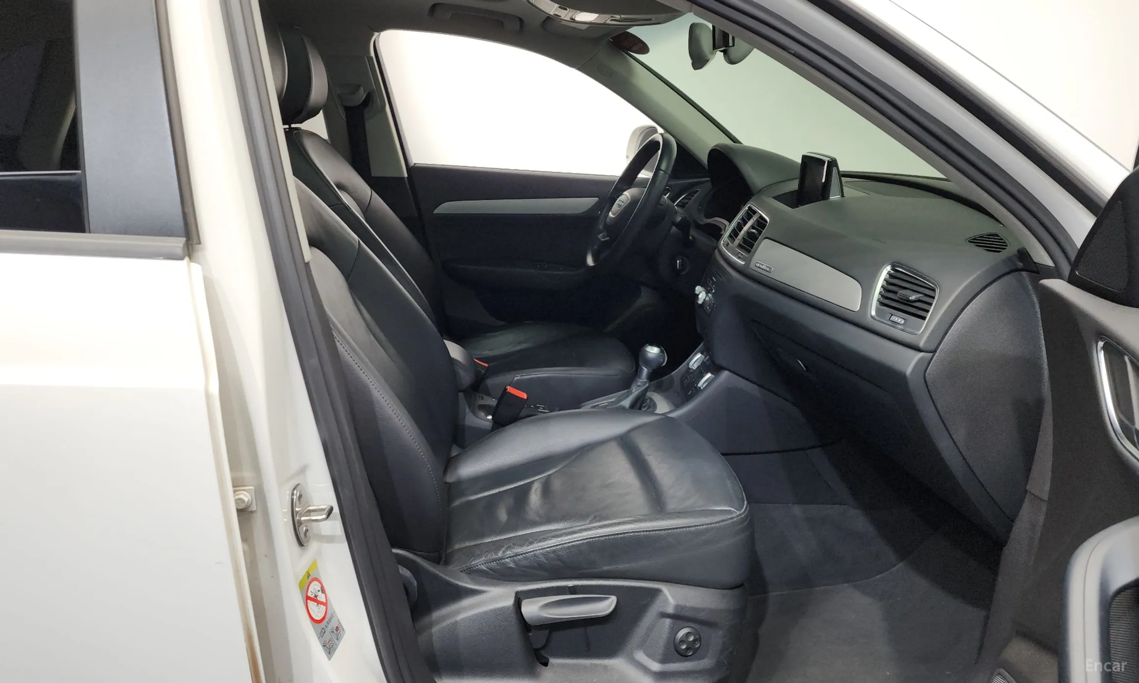 Audi Q3 превью 11