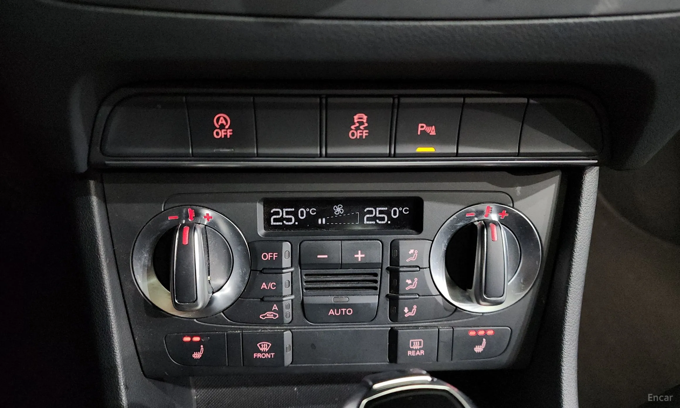 Audi Q3 превью 17