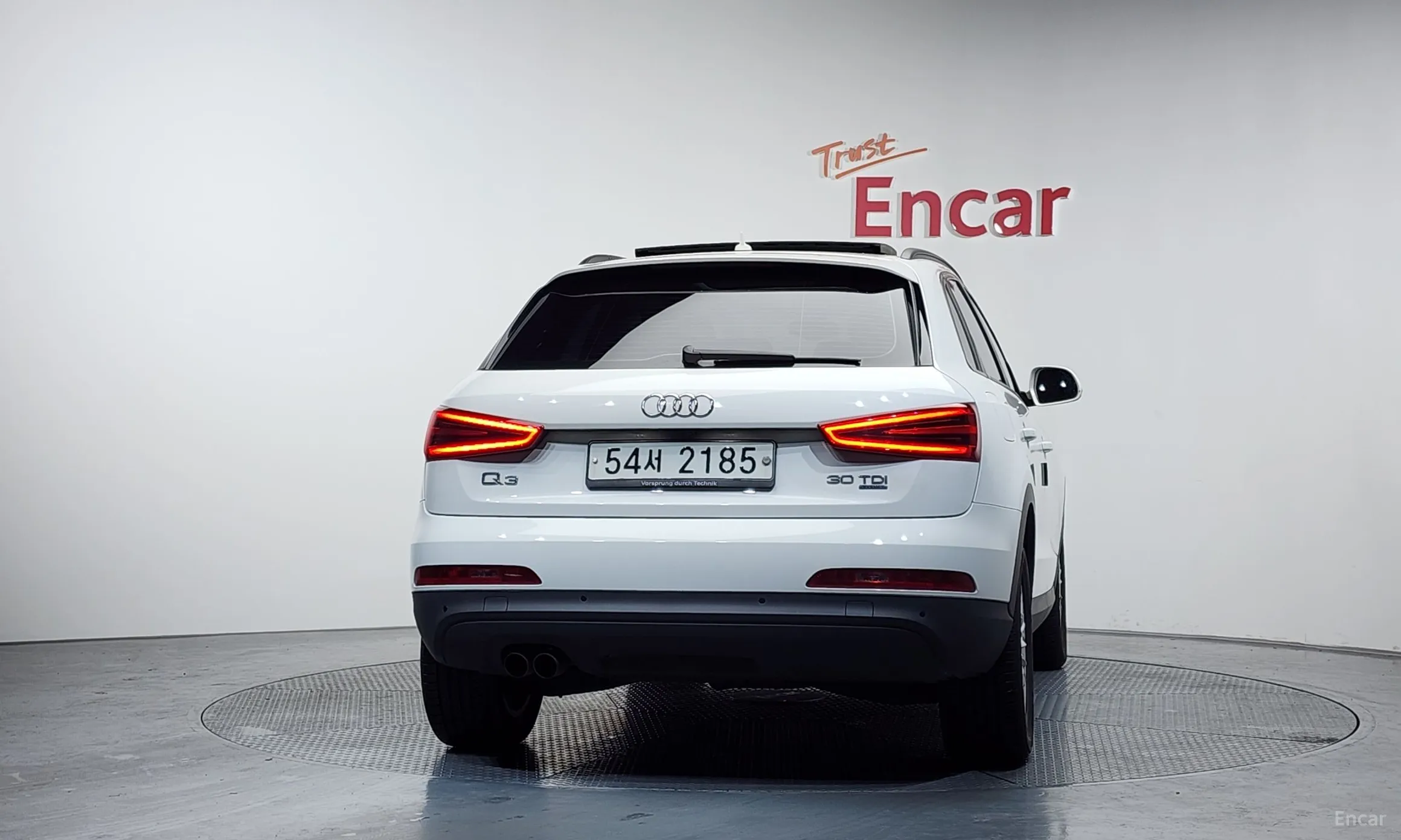 Audi Q3 превью 4