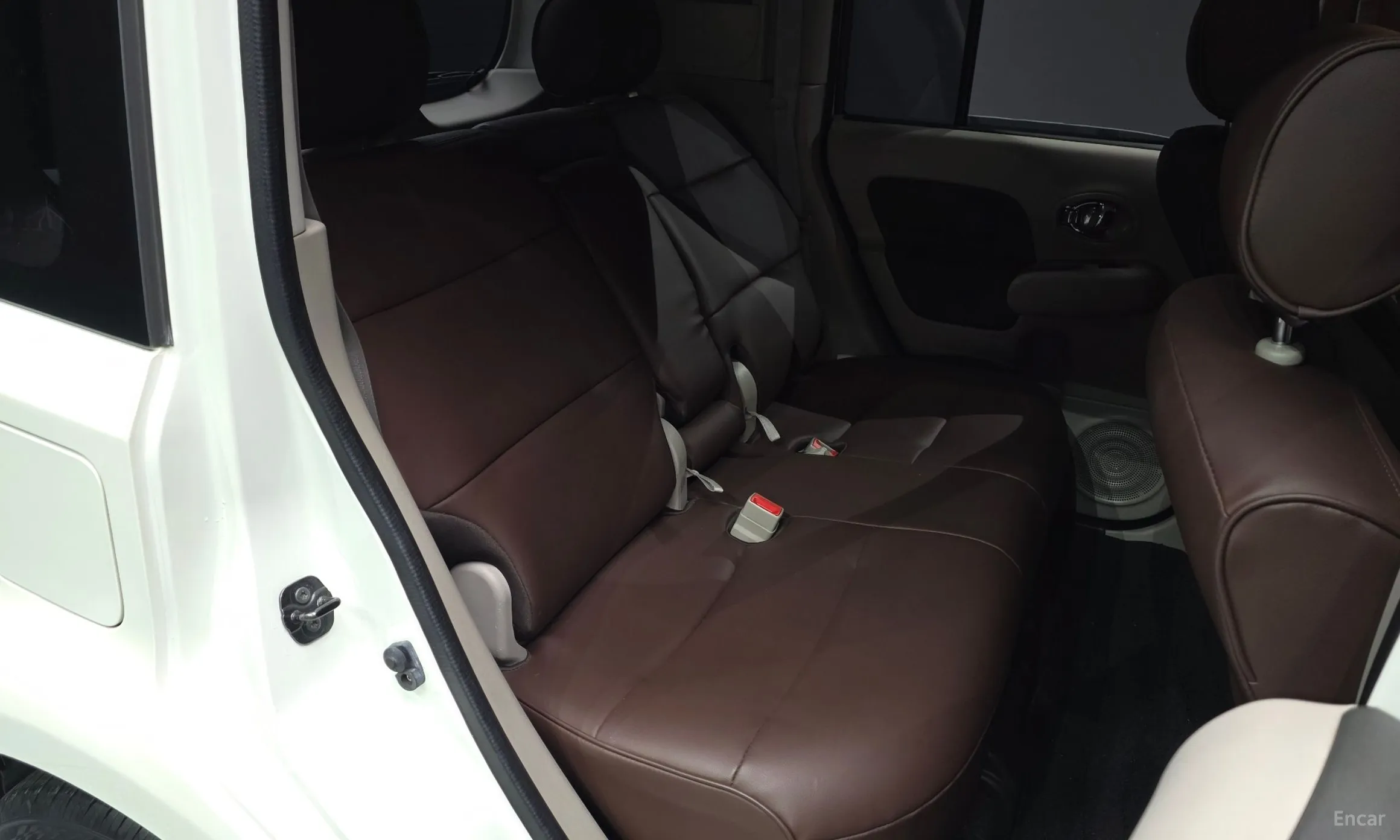 Nissan Cube превью 11