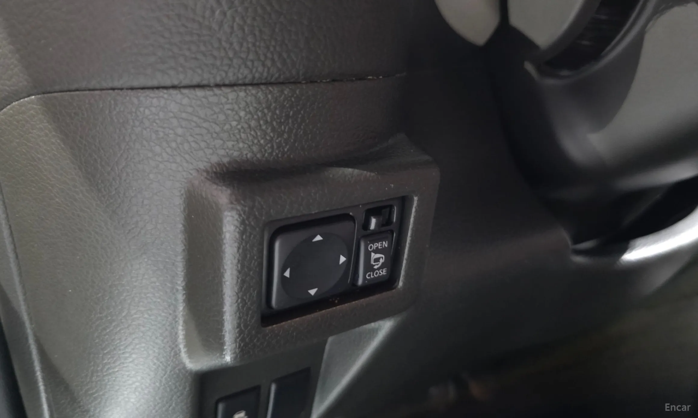 Nissan Cube превью 14