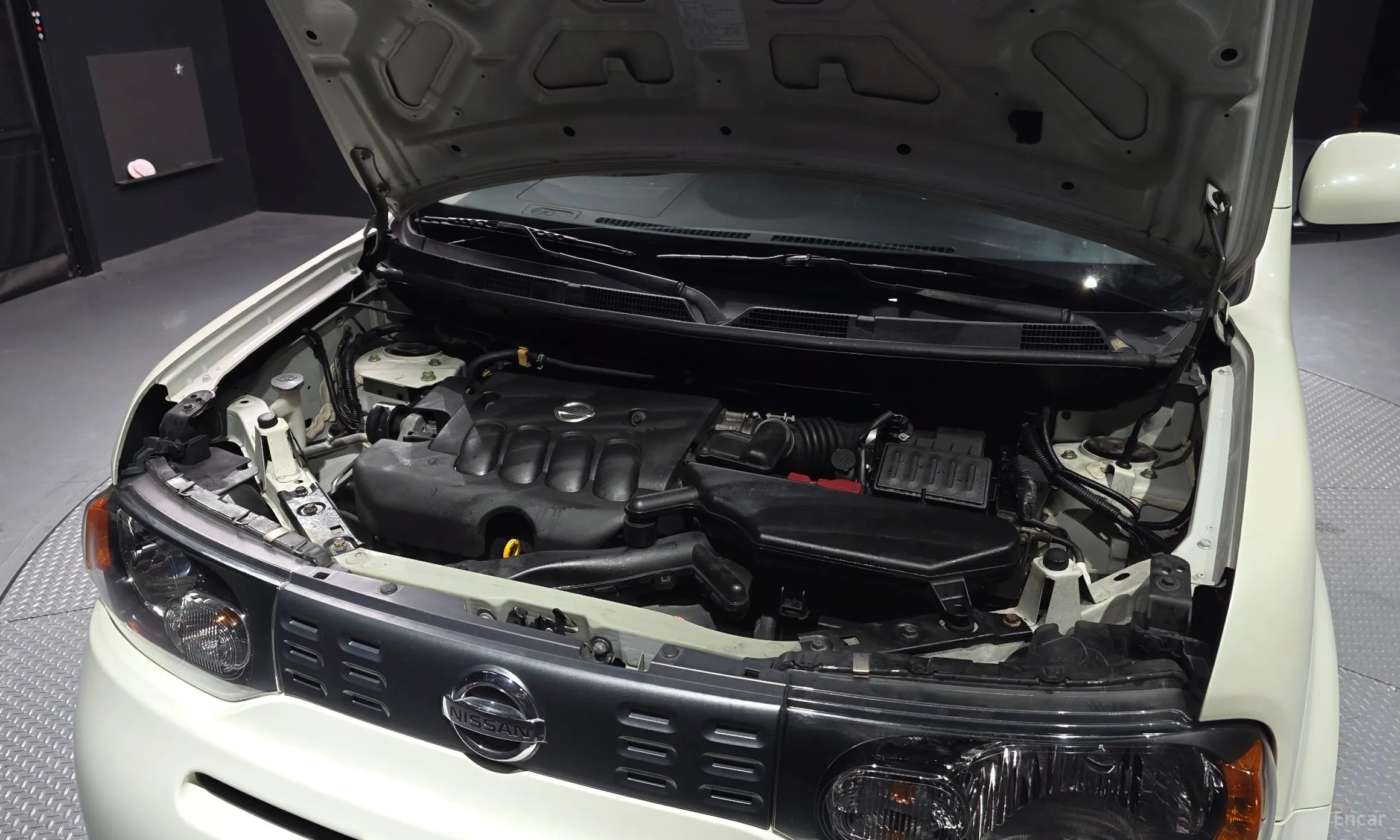 Nissan Cube превью 6