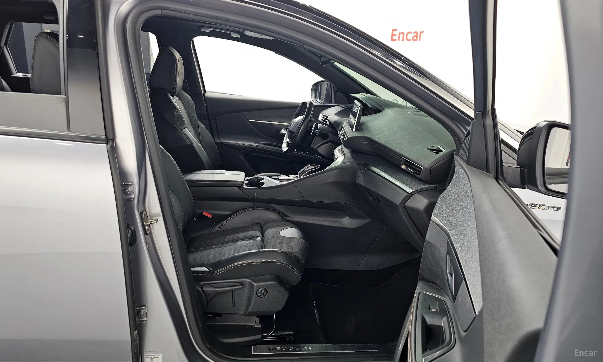 Peugeot 5008 2nd generation превью 11
