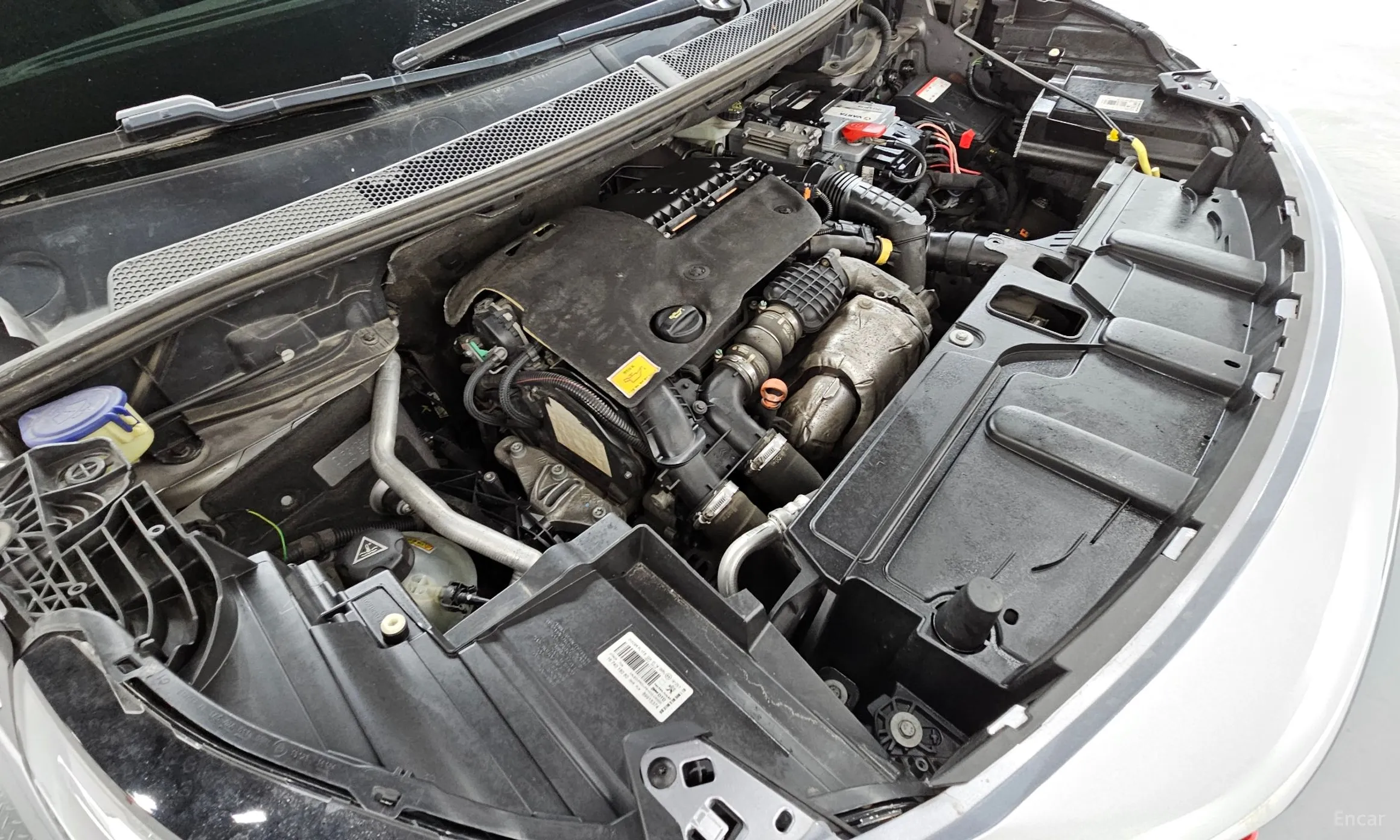 Peugeot 5008 2nd generation превью 6