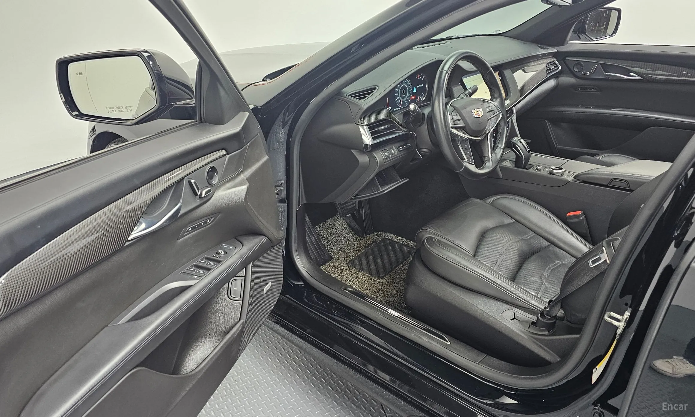 Cadillac CT6 превью 10
