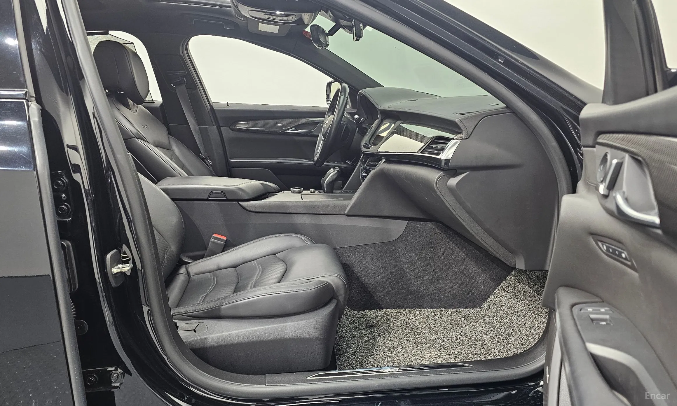 Cadillac CT6 превью 11