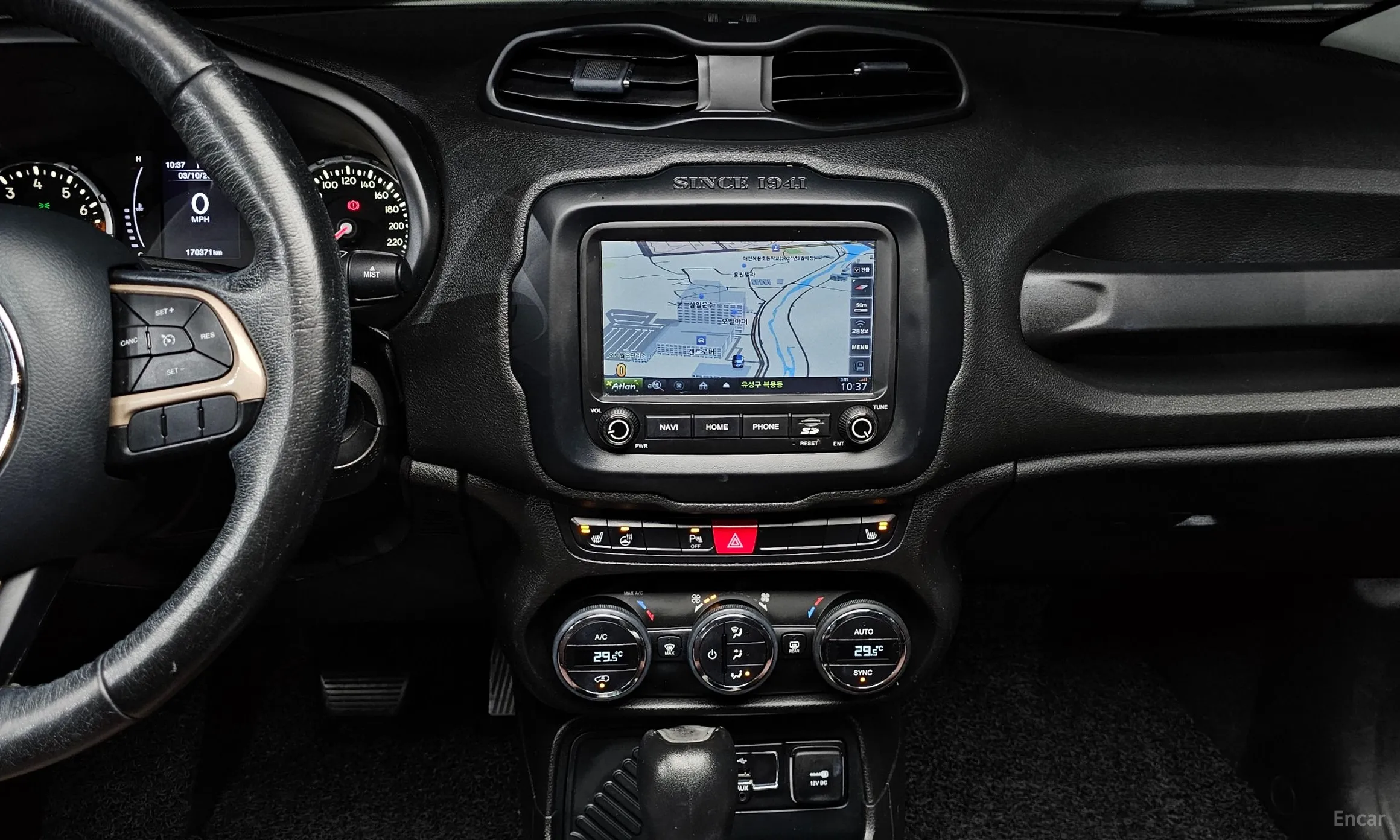 Jeep Renegade превью 16