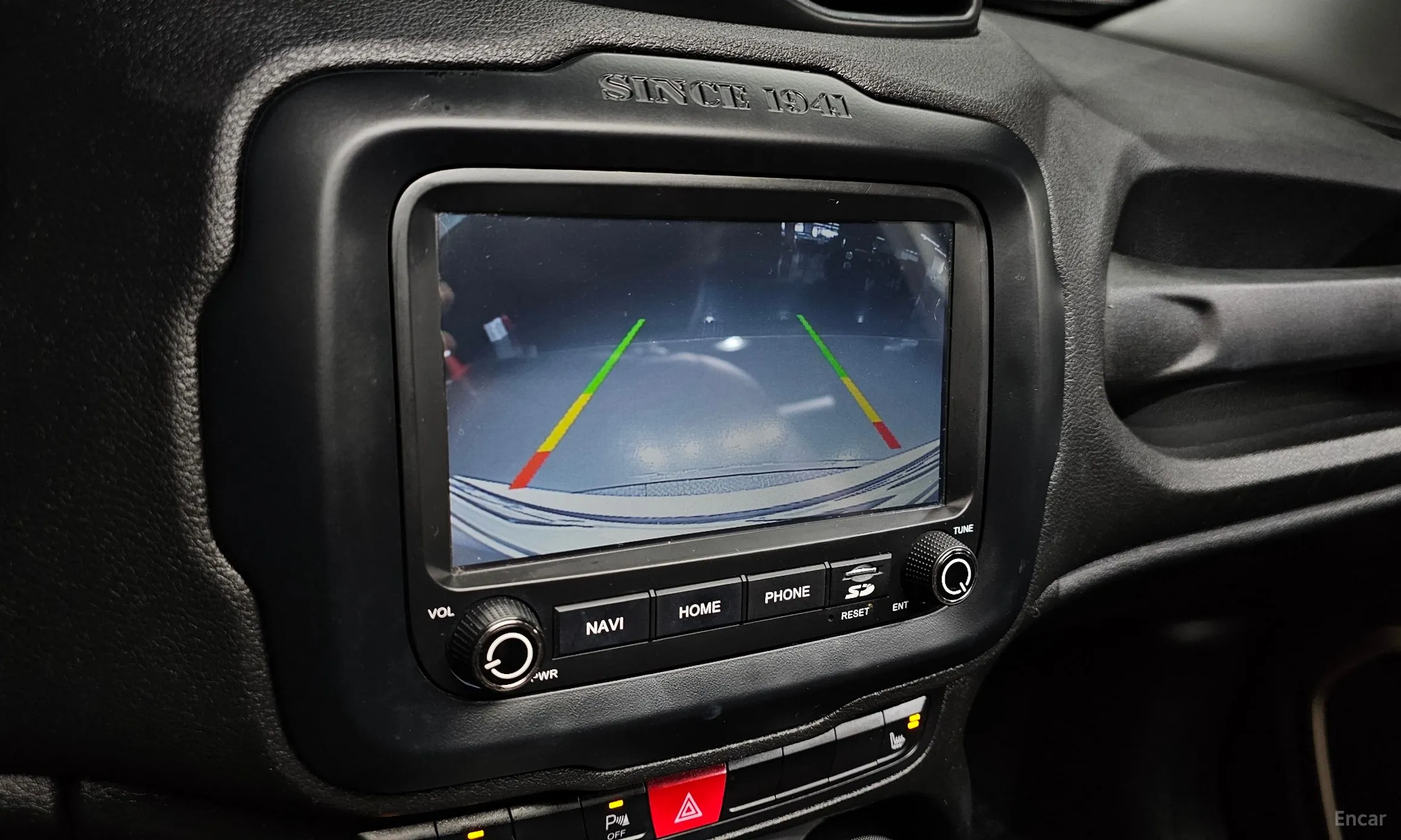 Jeep Renegade превью 17