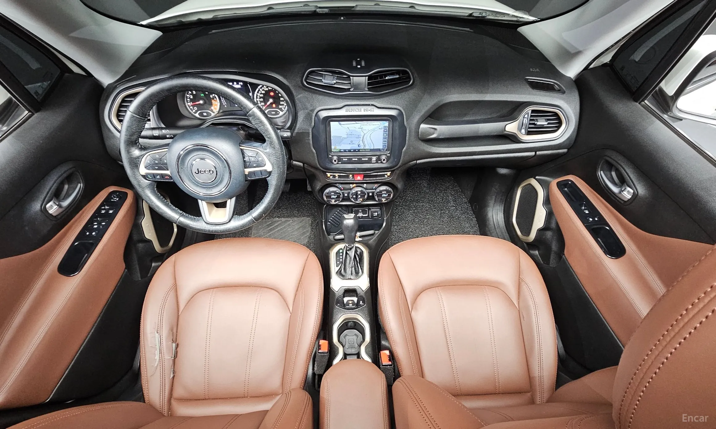 Jeep Renegade превью 7