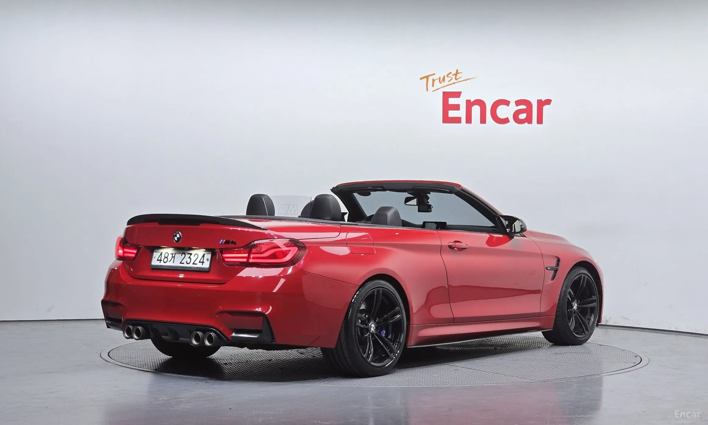 BMW M4 (F82)