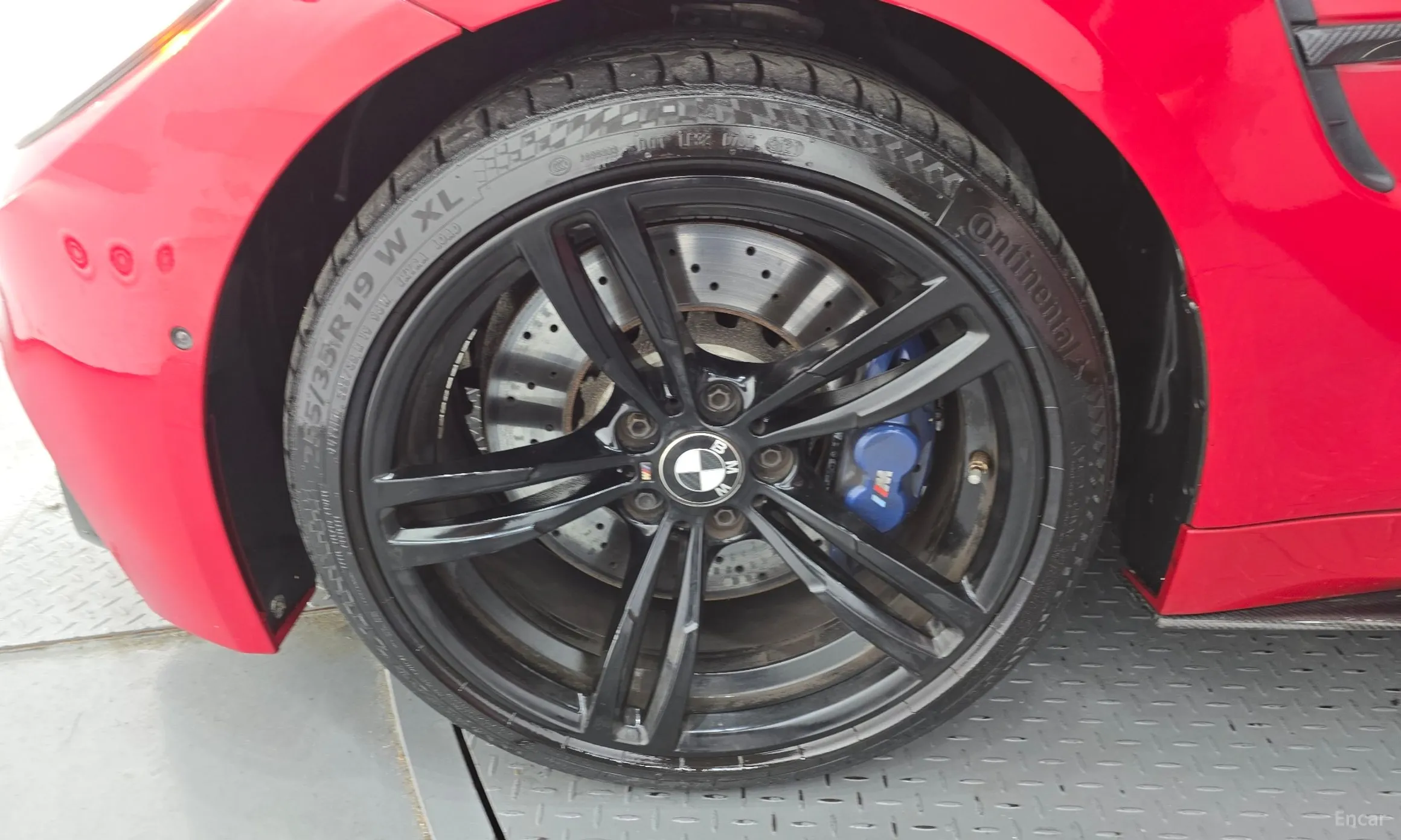 BMW M4 (F82) превью 4