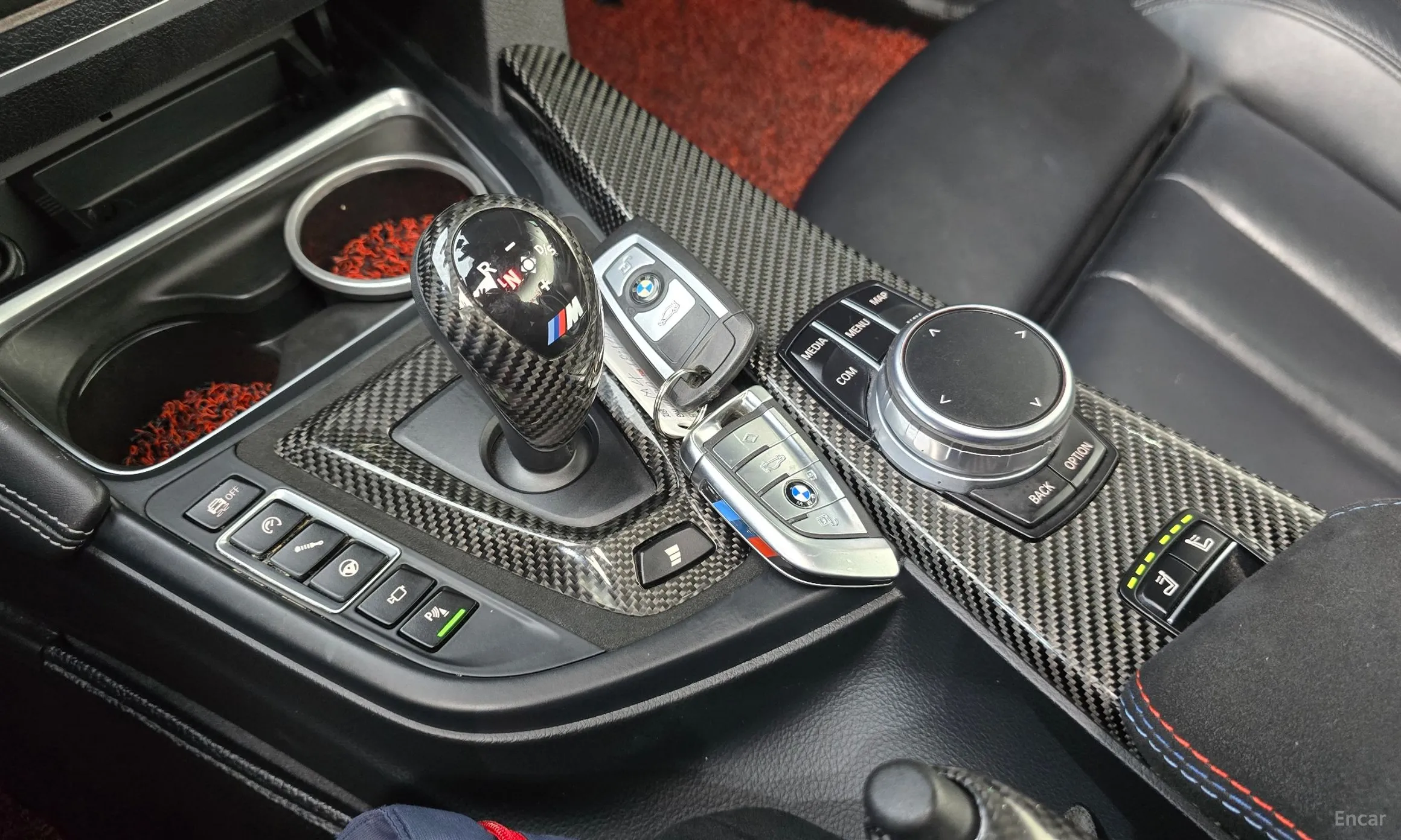 BMW M4 (F82) превью 8