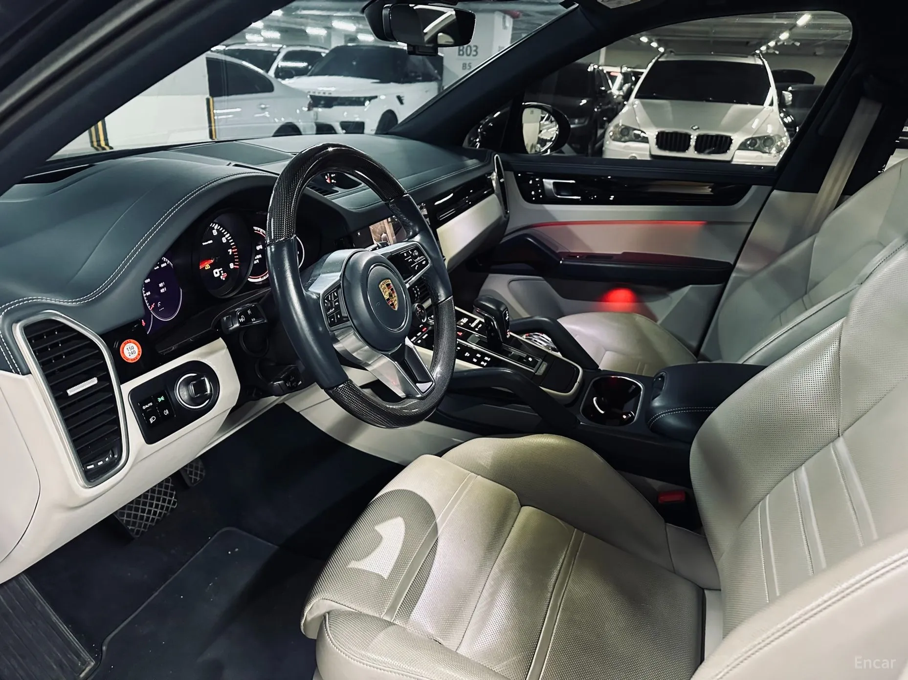 Porsche Cayenne (PO536) превью 10