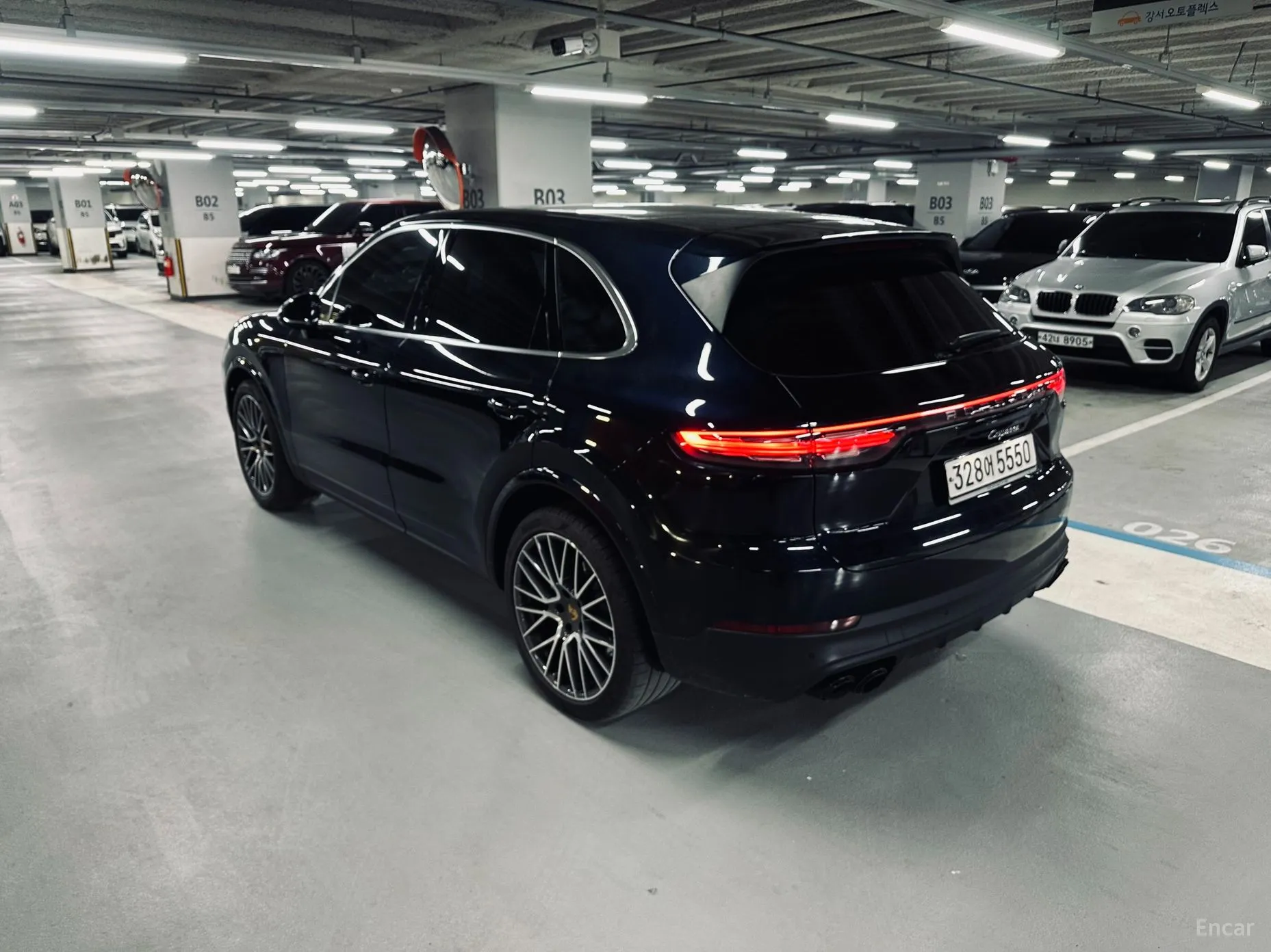 Porsche Cayenne (PO536) превью 3
