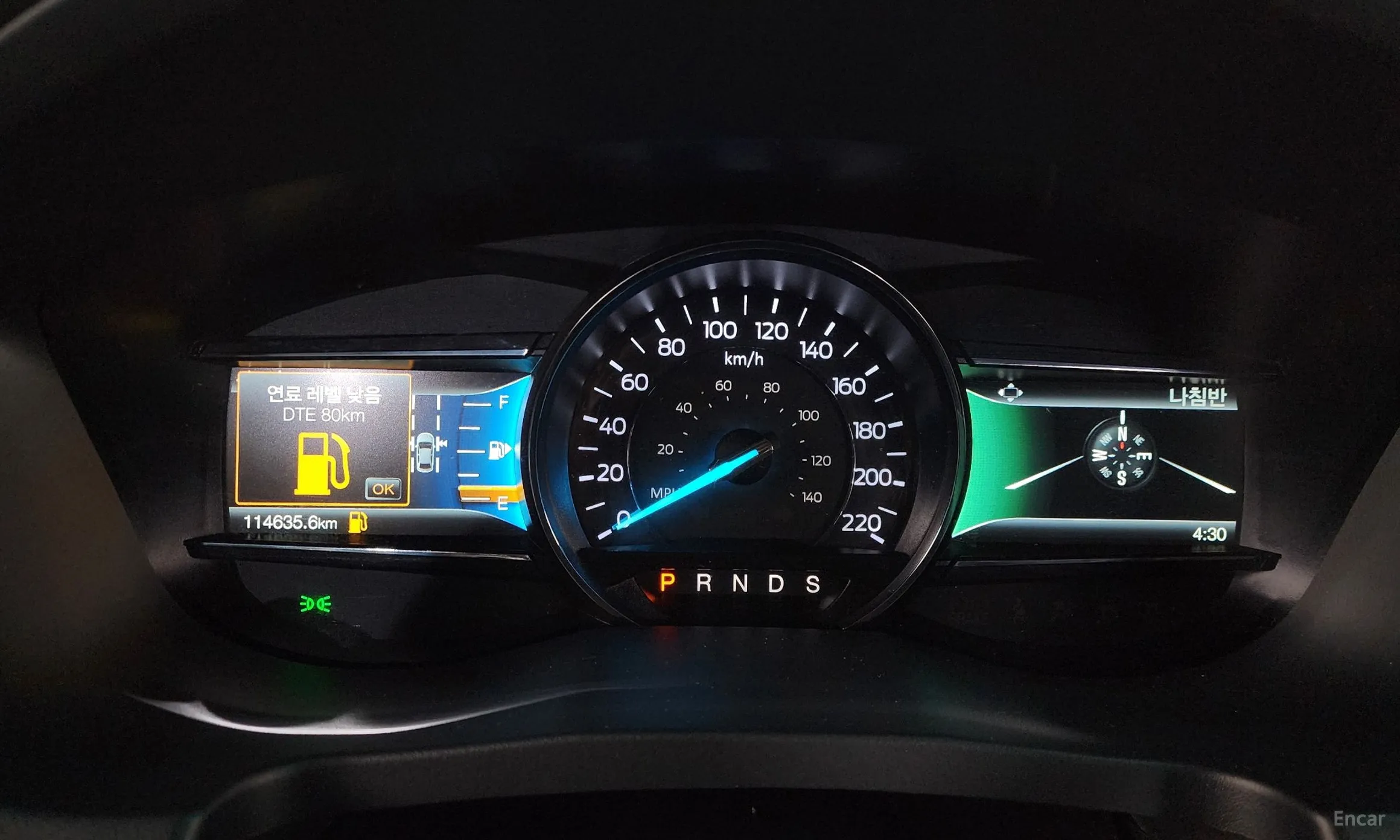 Ford Explorer превью 8