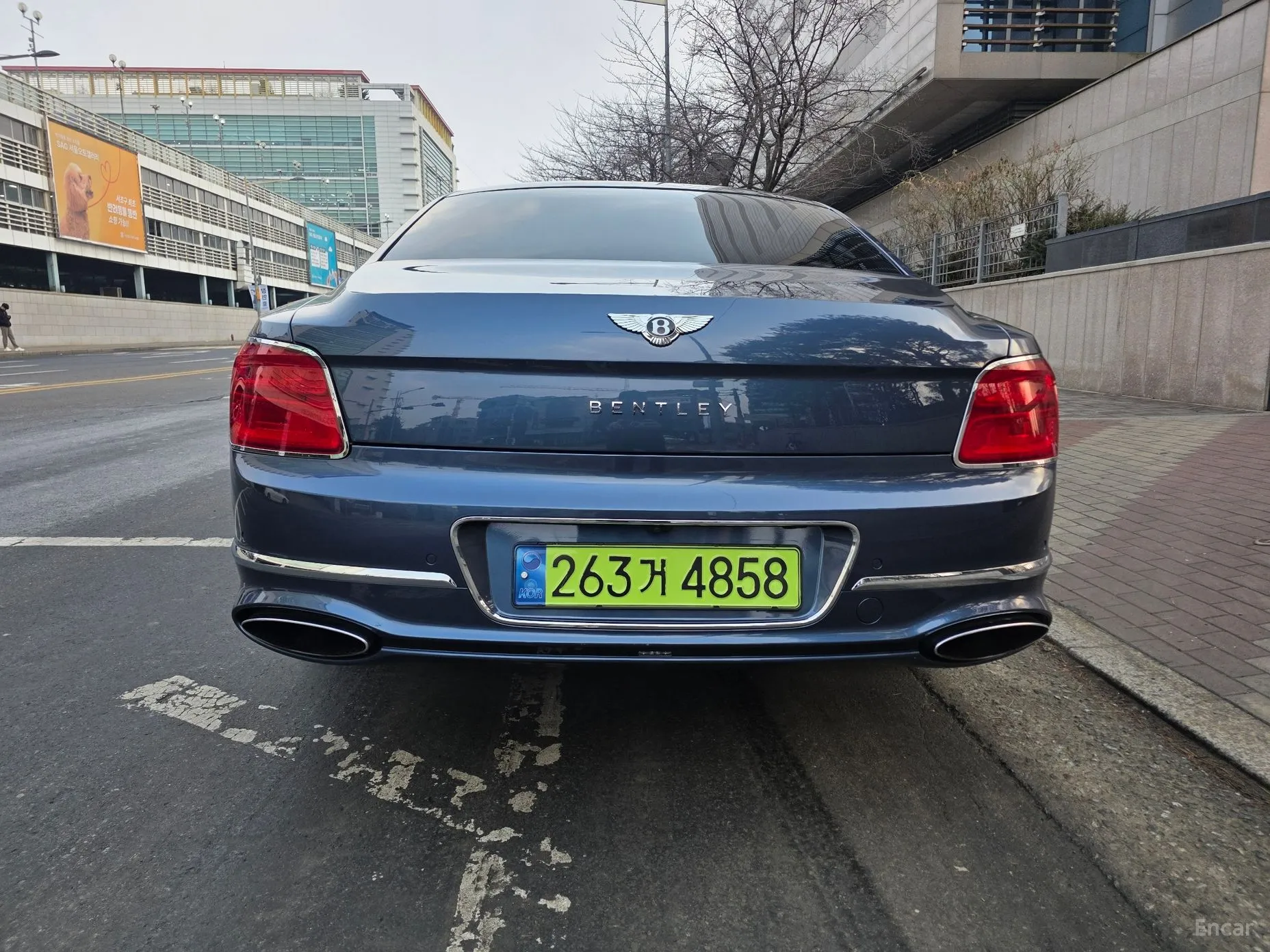 Bentley Flying Spur 3rd Generation превью 3