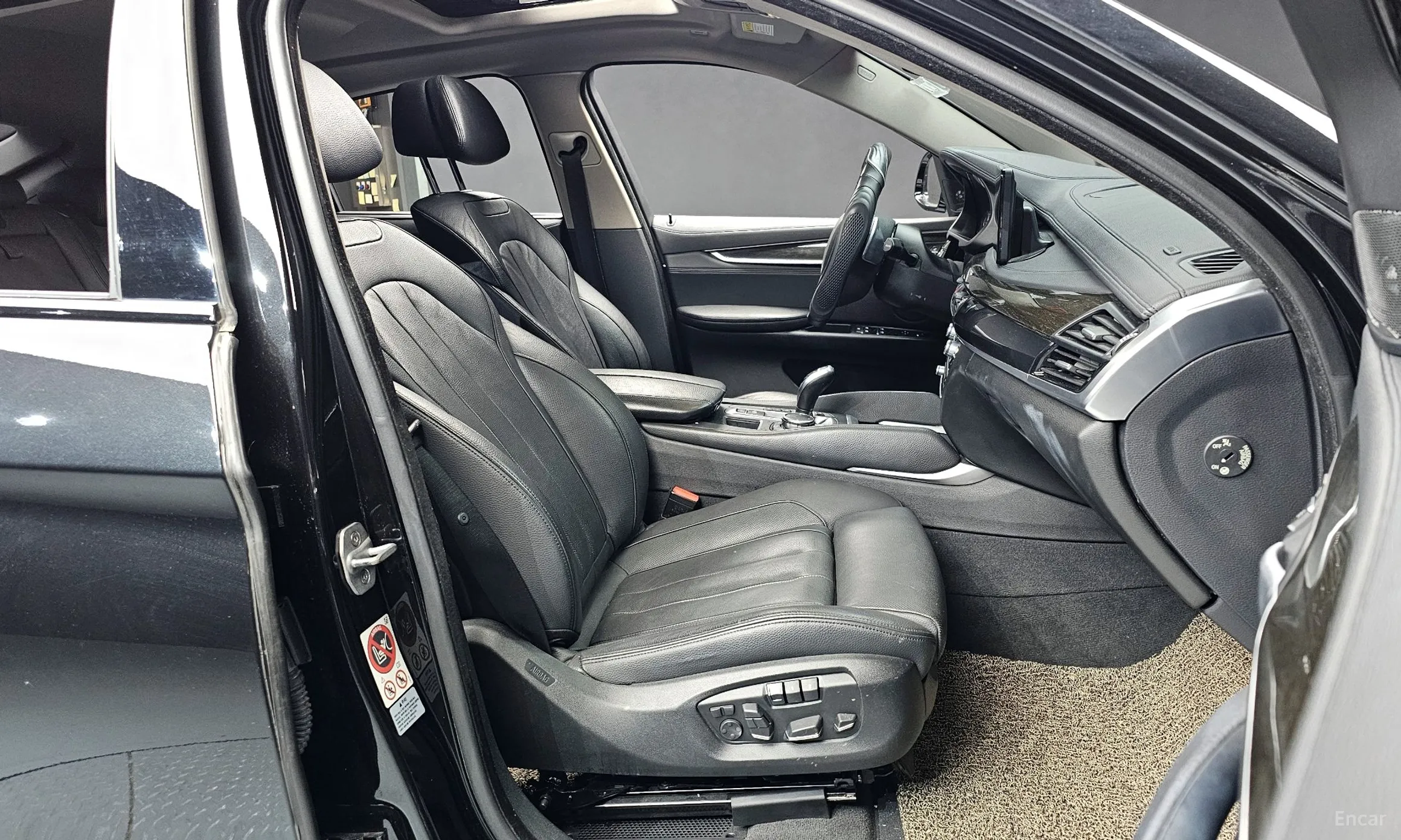 BMW X6 (F16) превью 10