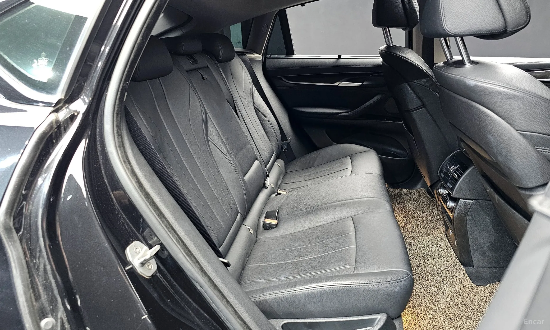 BMW X6 (F16) превью 12