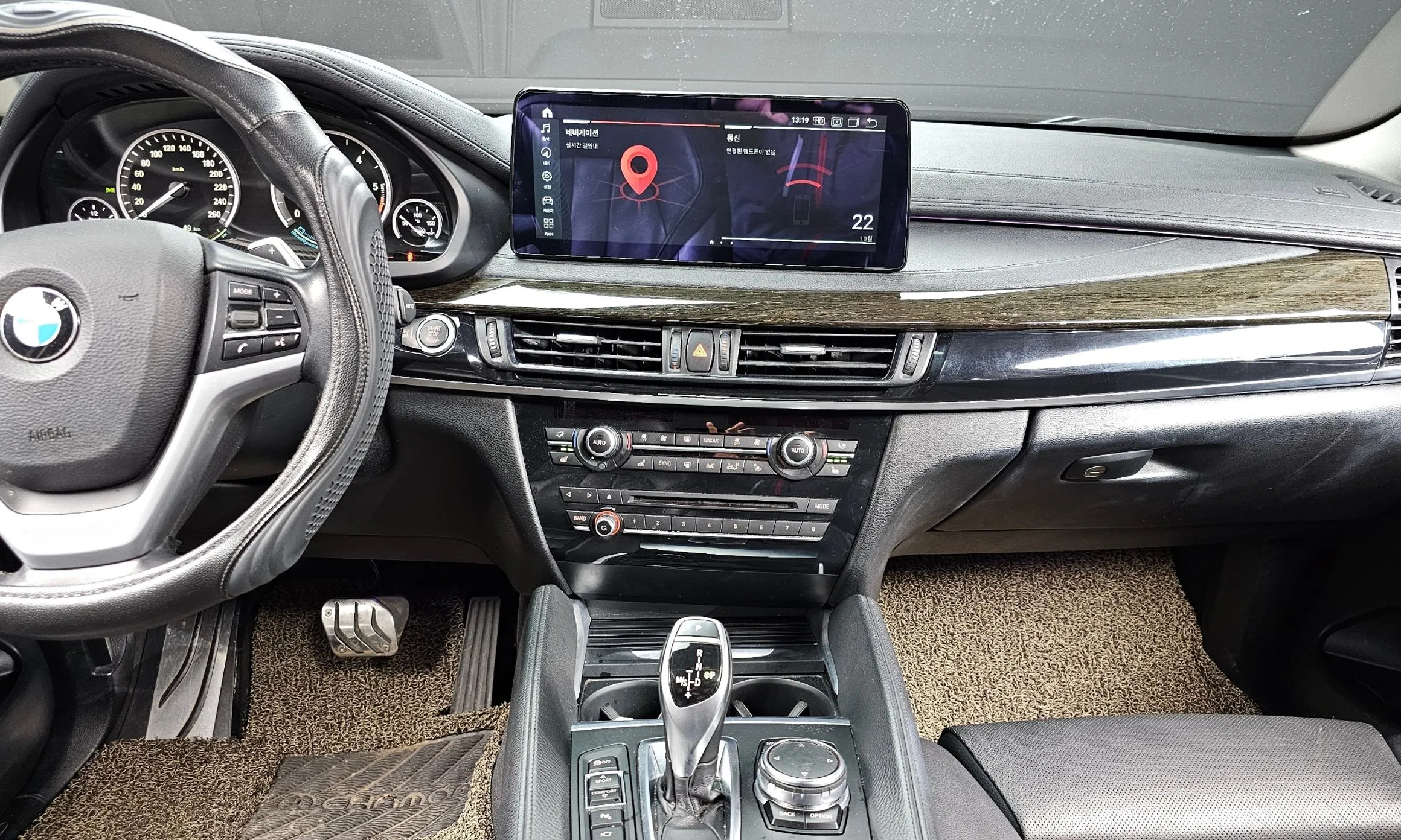 BMW X6 (F16) превью 14