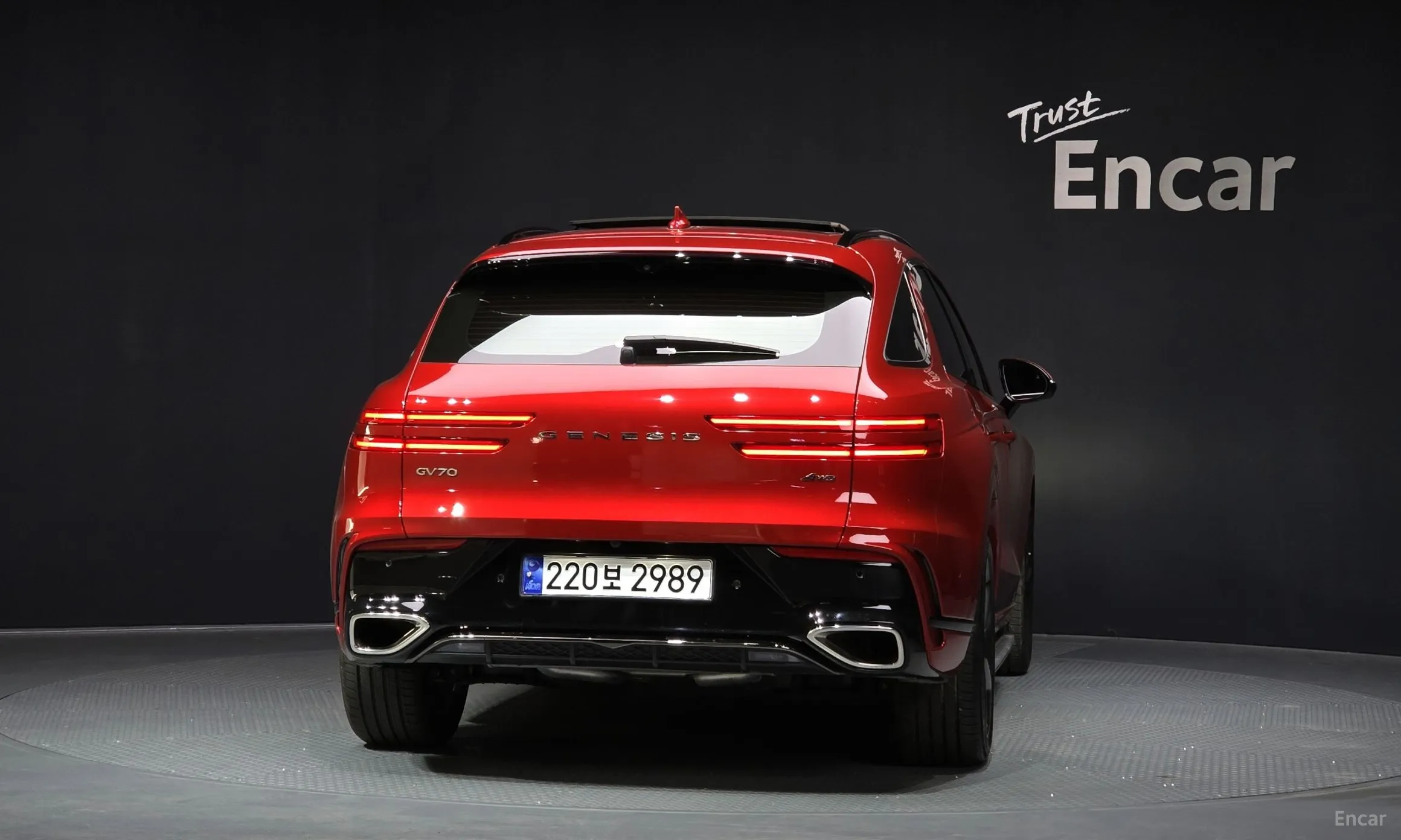 Genesis GV70 превью 4