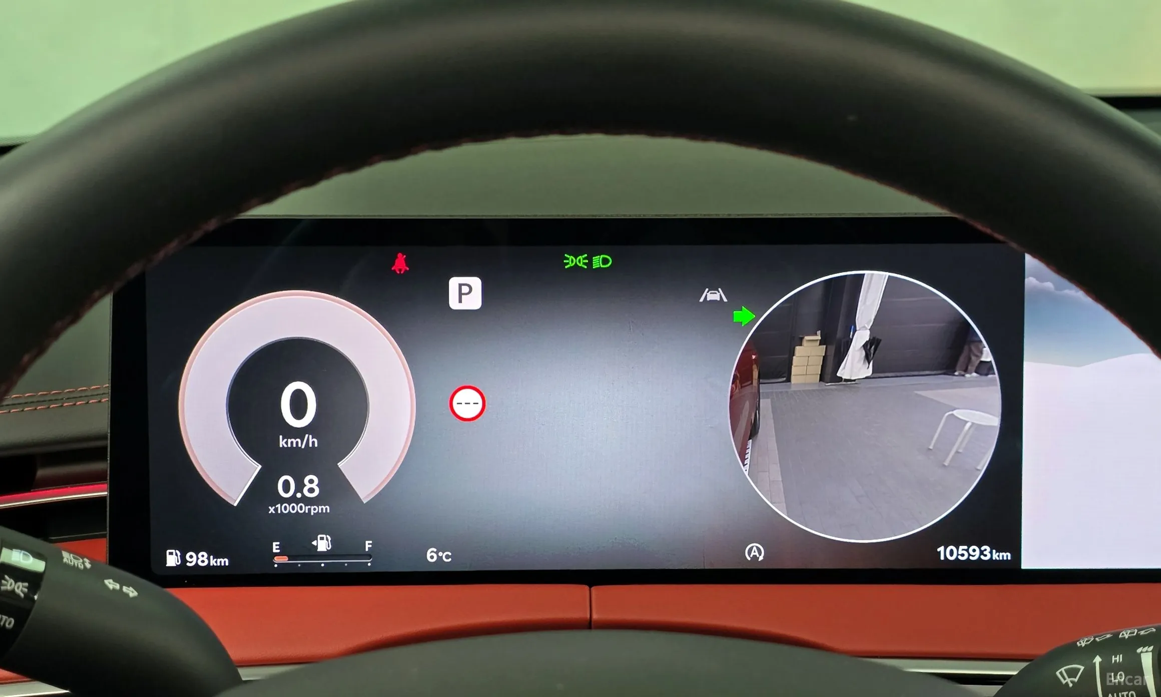 Genesis GV70 превью 8
