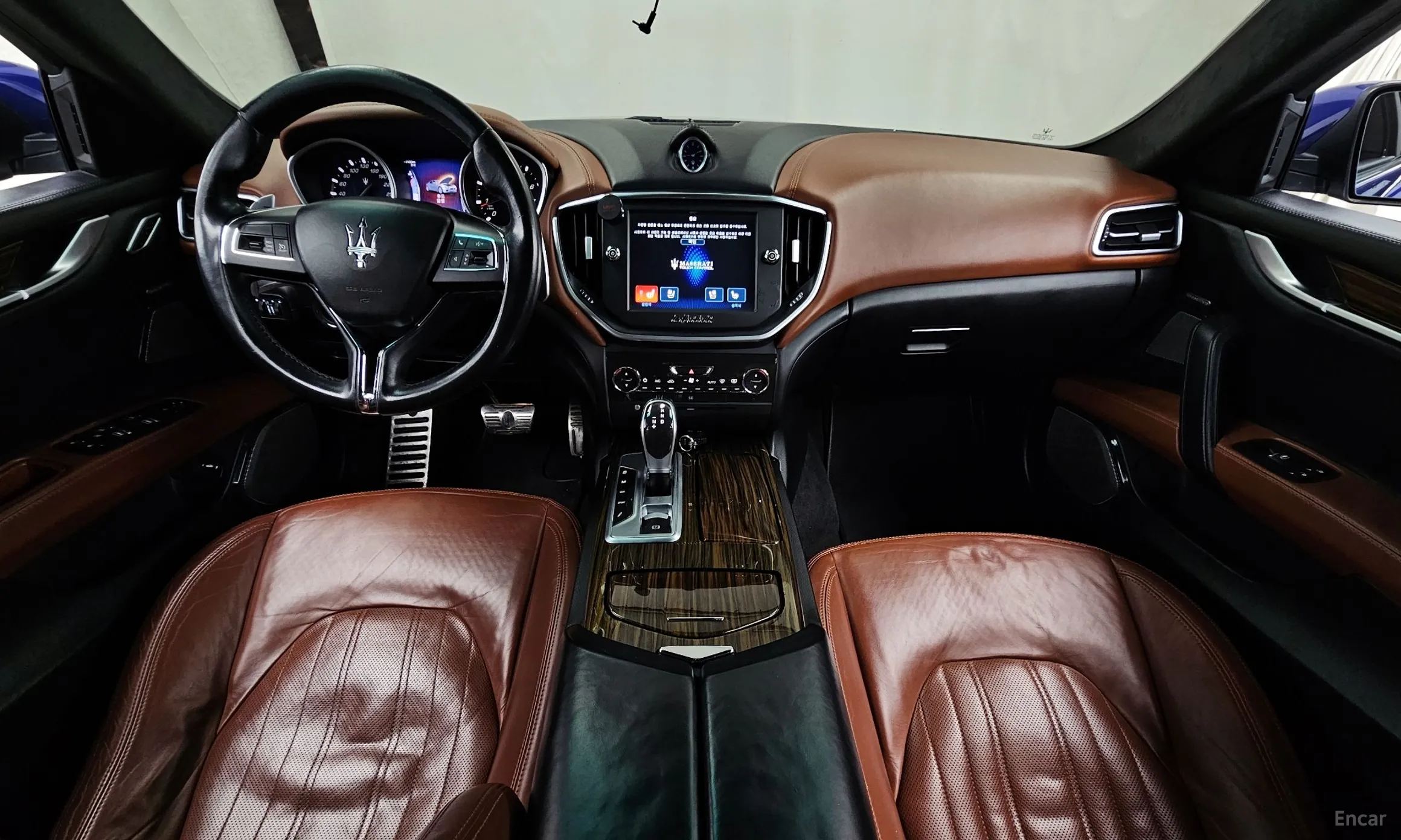 Maserati Ghibli превью 7