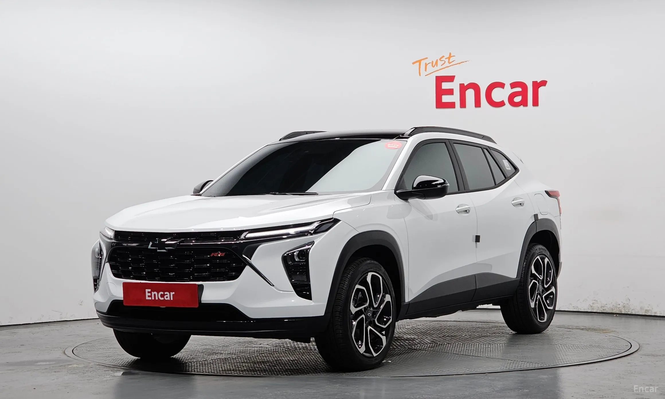 Trax Crossover
