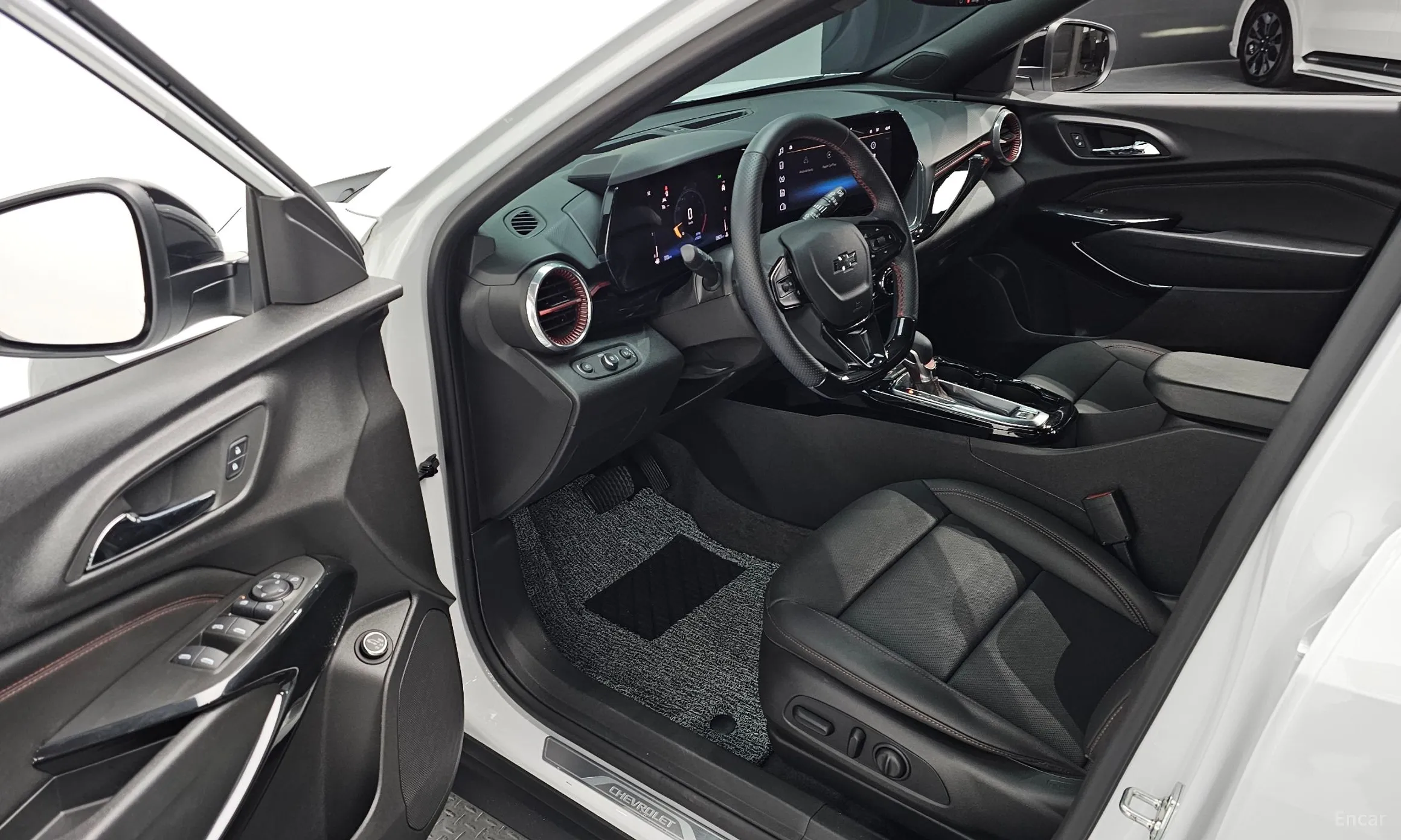Chevrolet (GM Daewoo) Trax Crossover превью 12