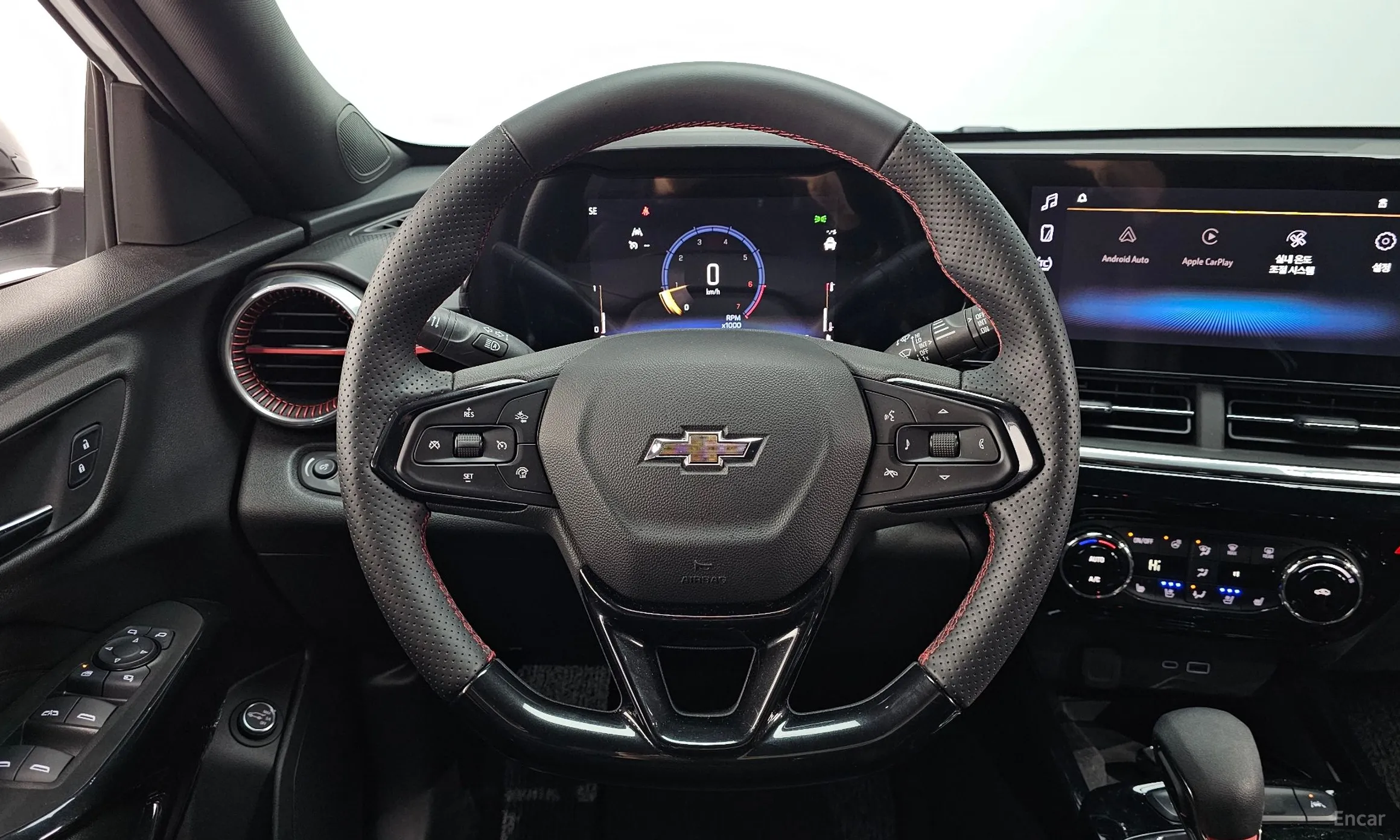 Chevrolet (GM Daewoo) Trax Crossover превью 16