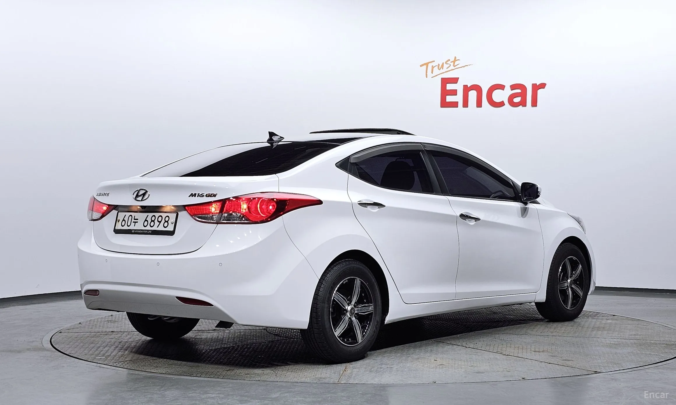 Hyundai Avante MD