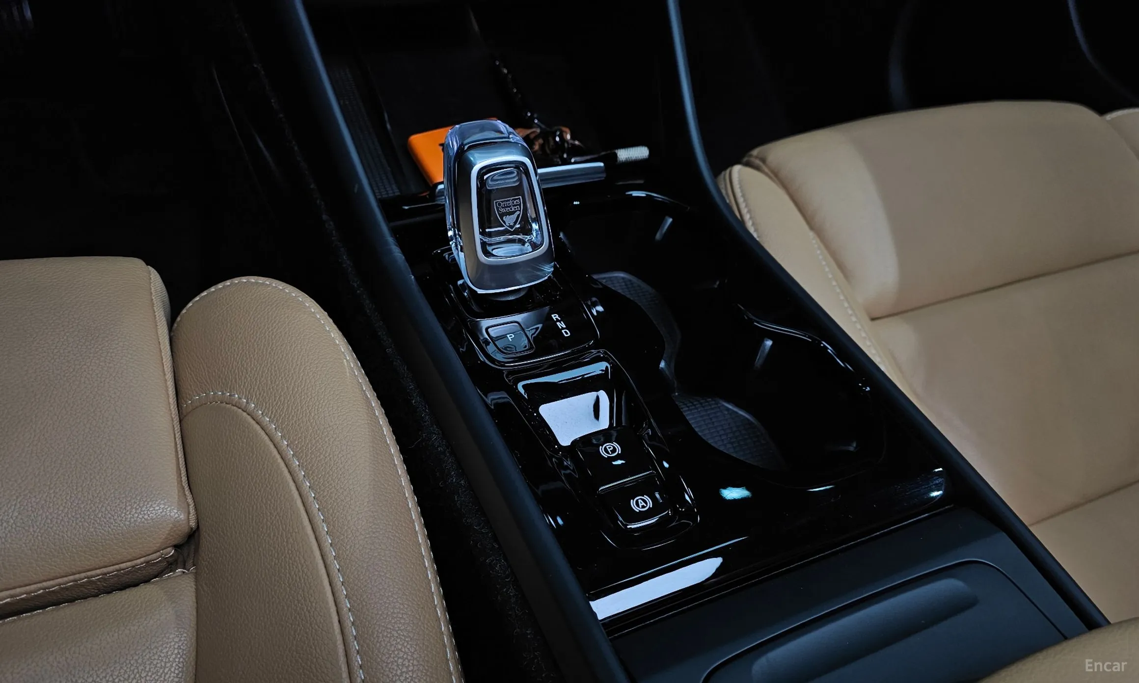 Volvo XC40 превью 9