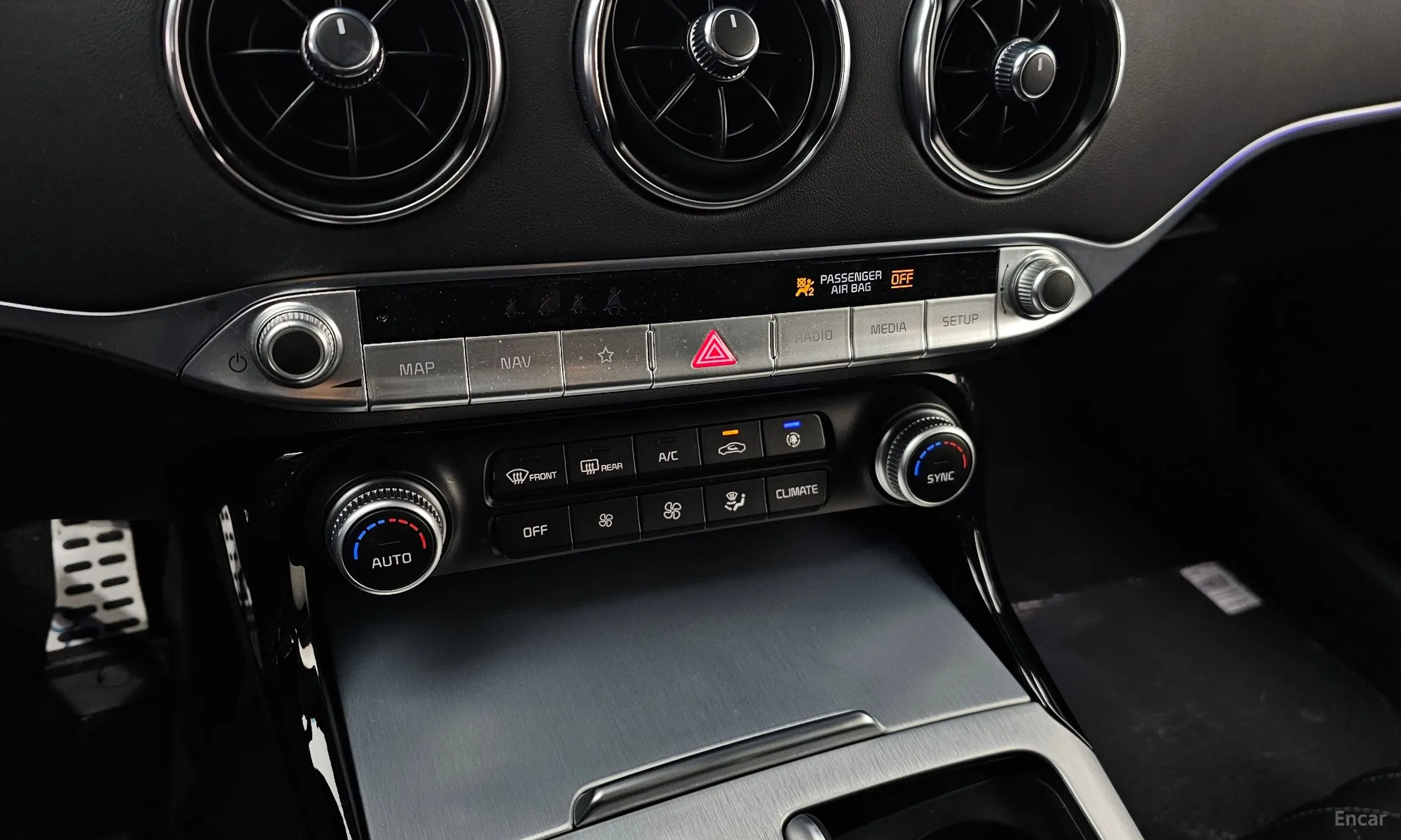 Kia Stinger Master превью 19