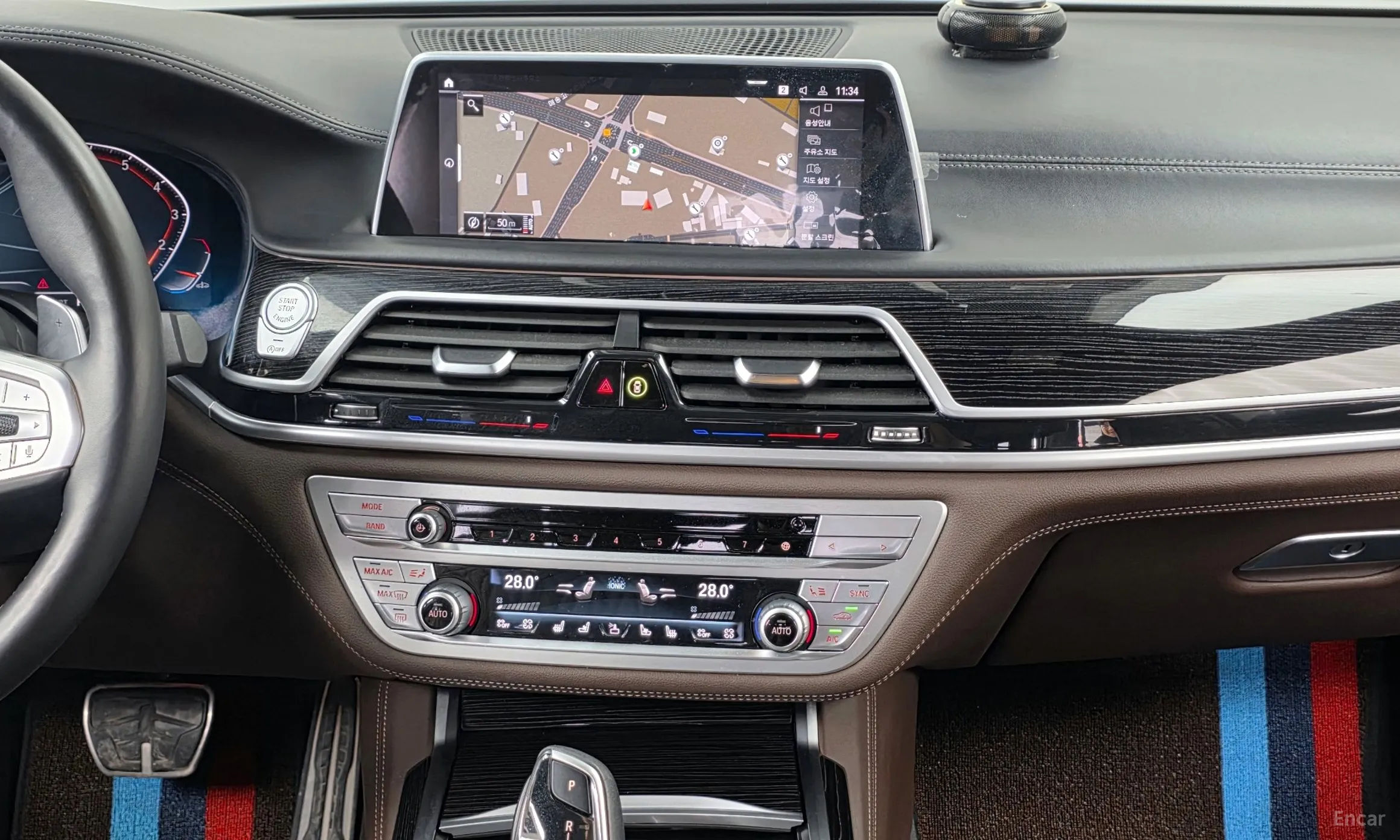 BMW 7 Series (G11) превью 14