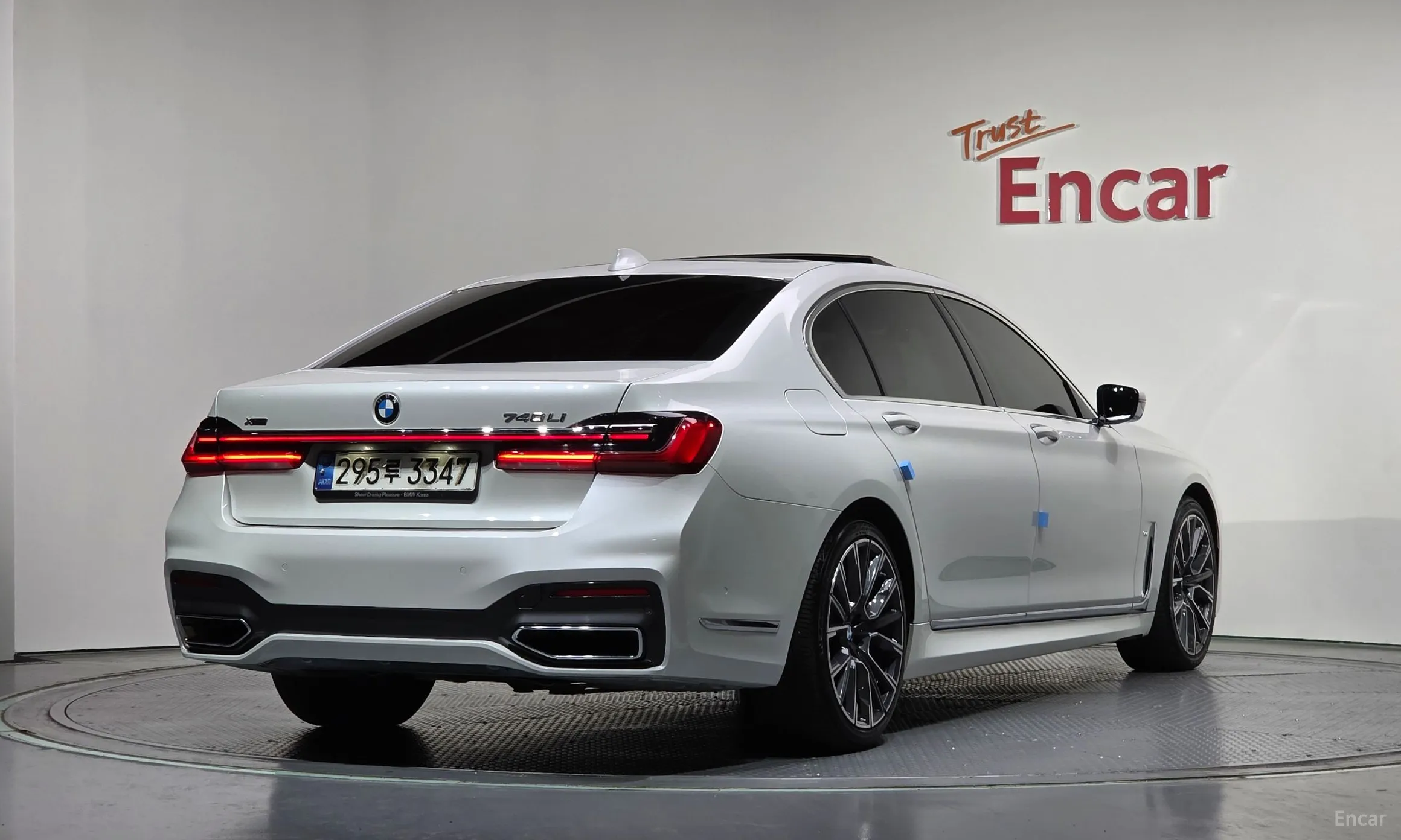 BMW 7 Series (G11)