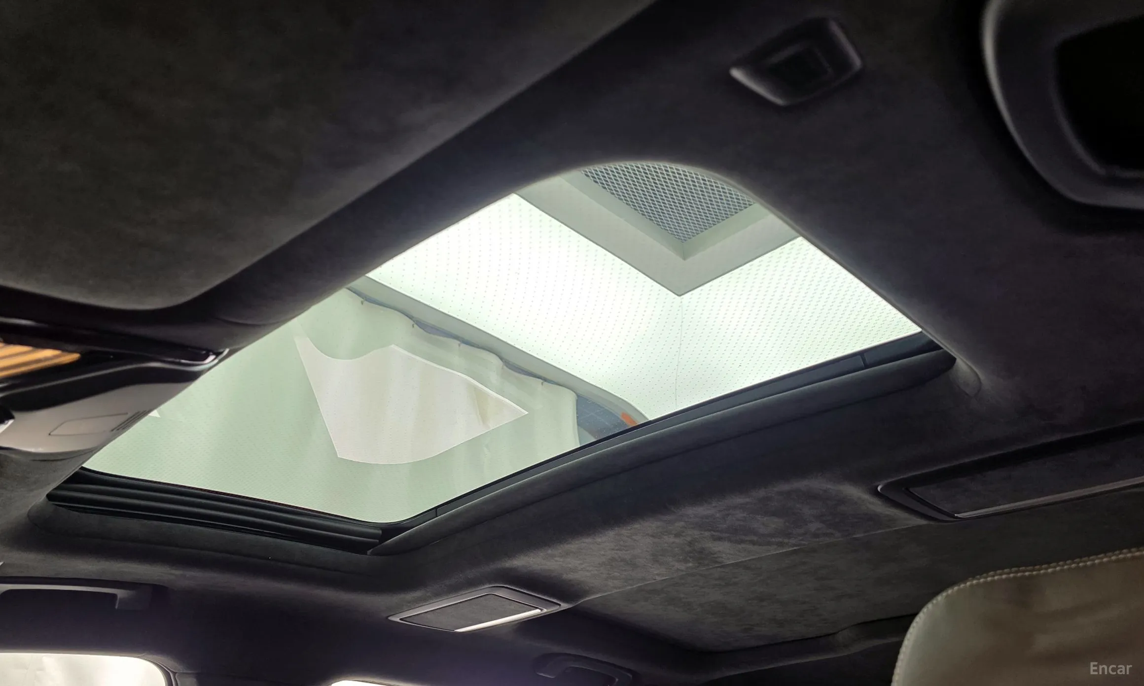 BMW 7 Series (G11) превью 19