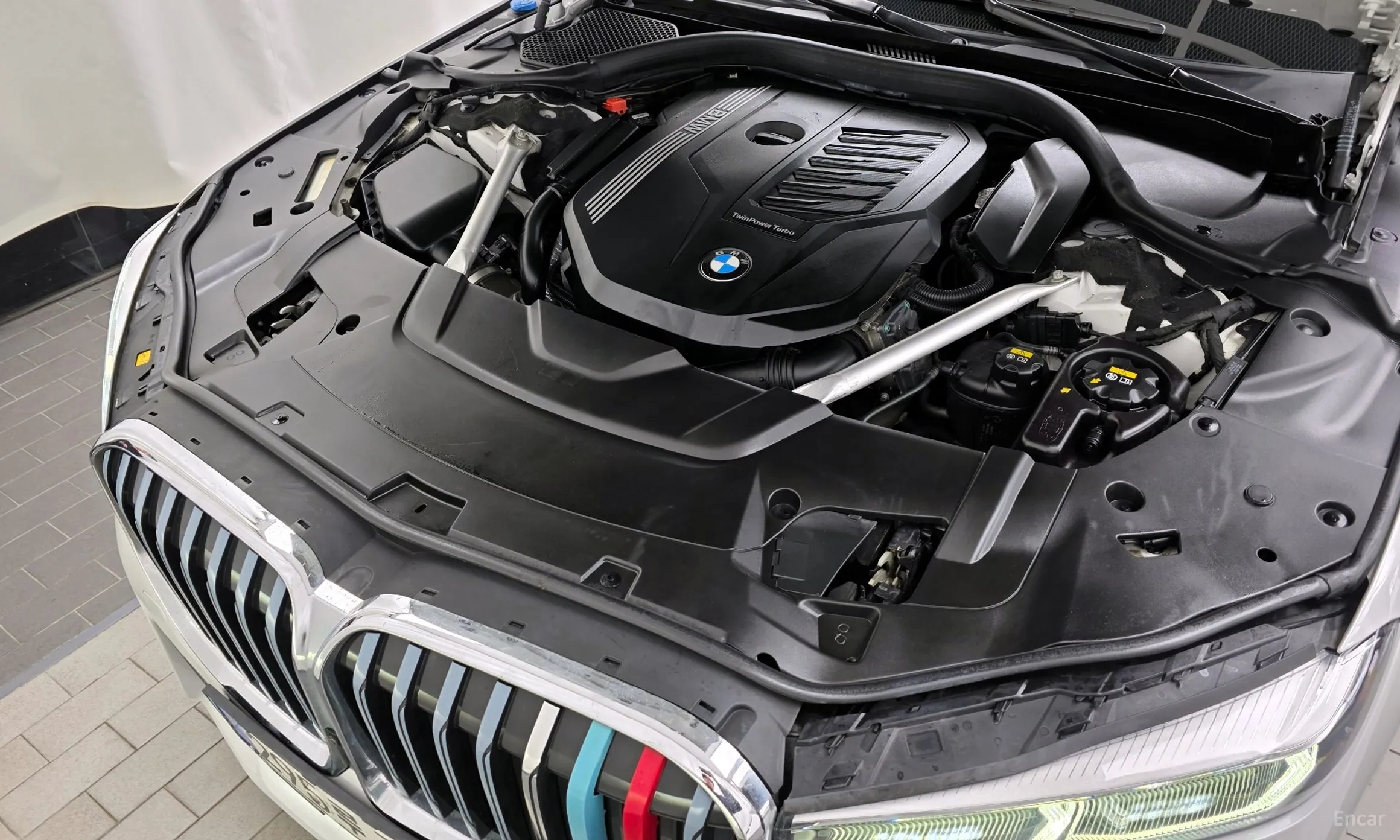 BMW 7 Series (G11) превью 6