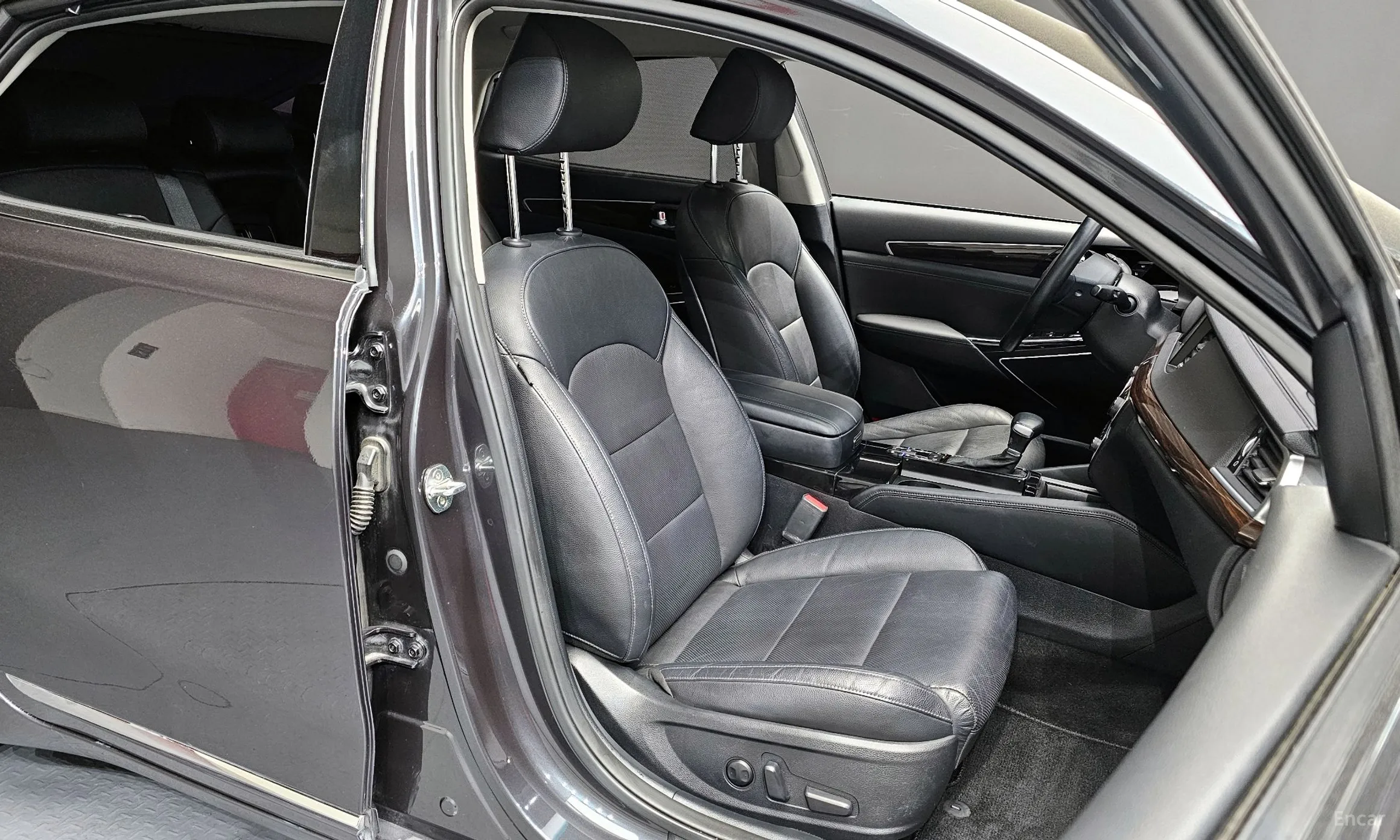 Kia K7 Hybrid превью 11