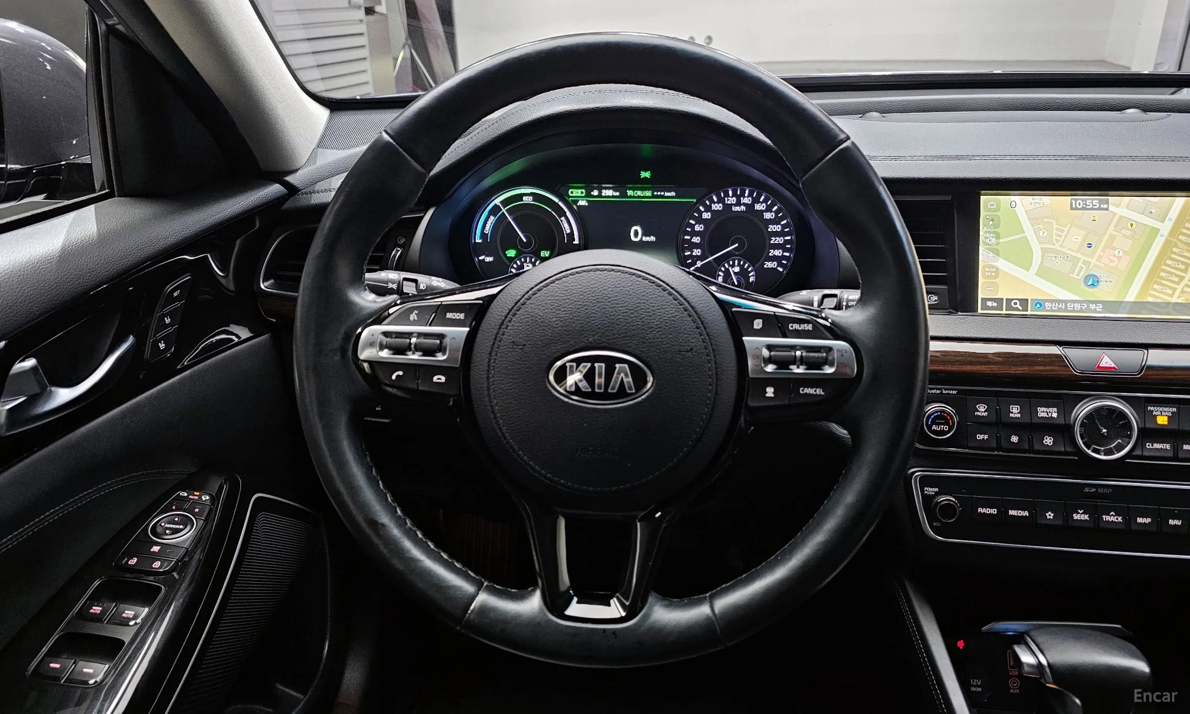 Kia K7 Hybrid превью 13