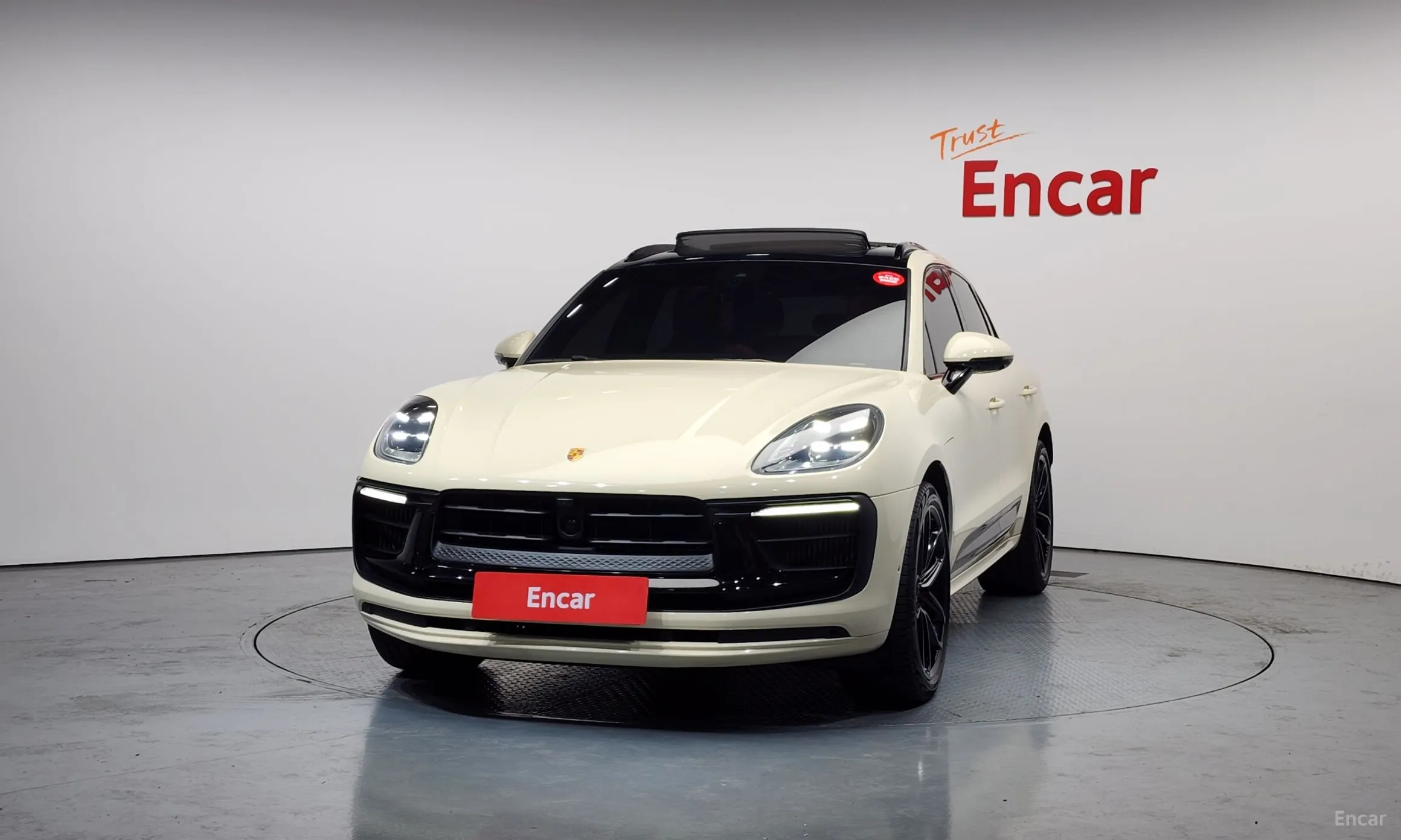 Porsche Macan превью 3