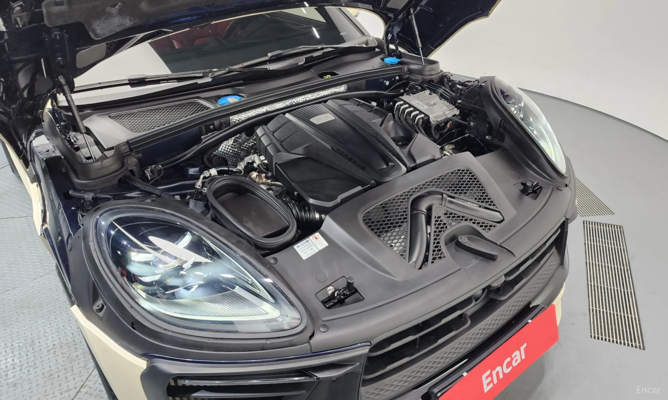 Porsche Macan превью 6