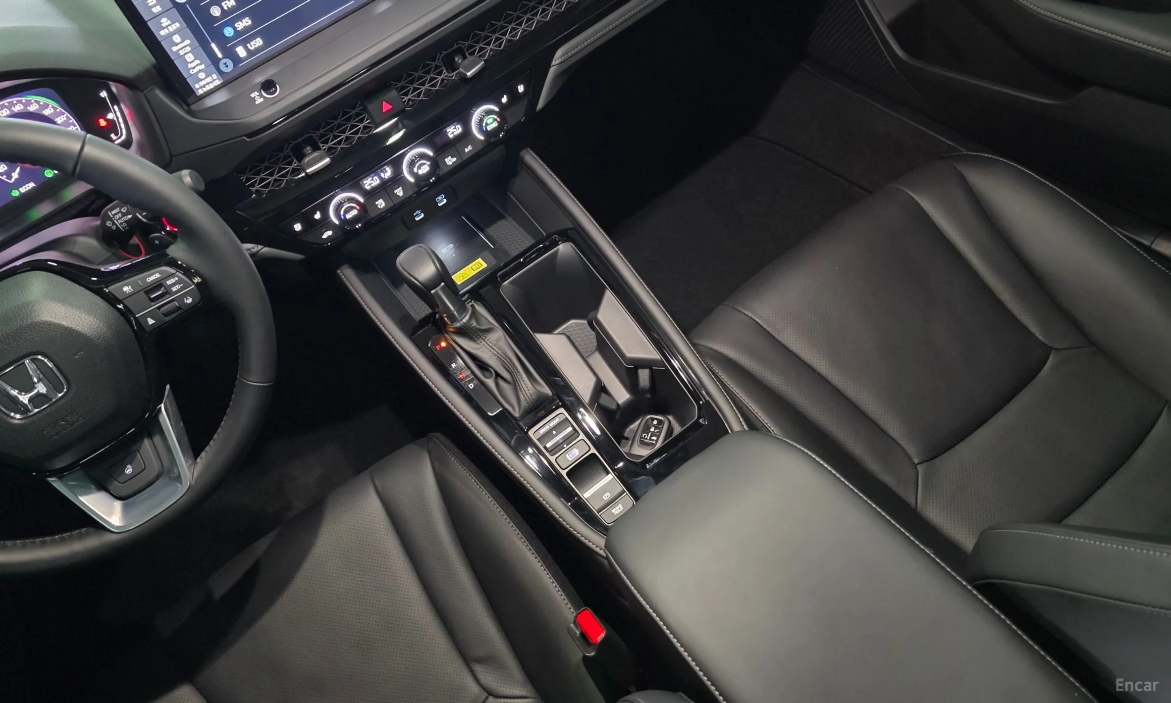 Honda Accord 11th Generation превью 14